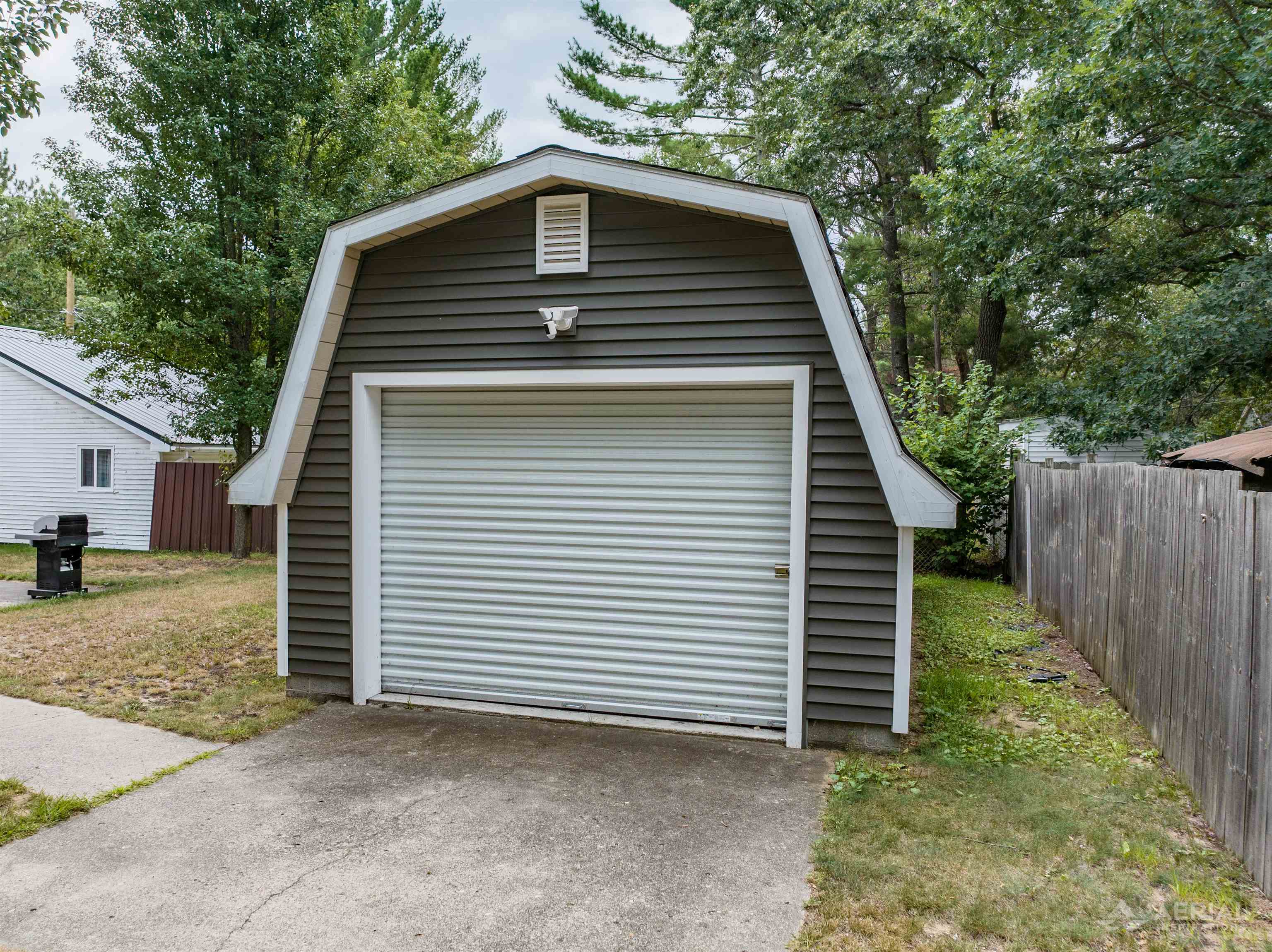 5th image of 1363 Ash, Grant Township Iosco, MI 48748 | MLS# 77080072701