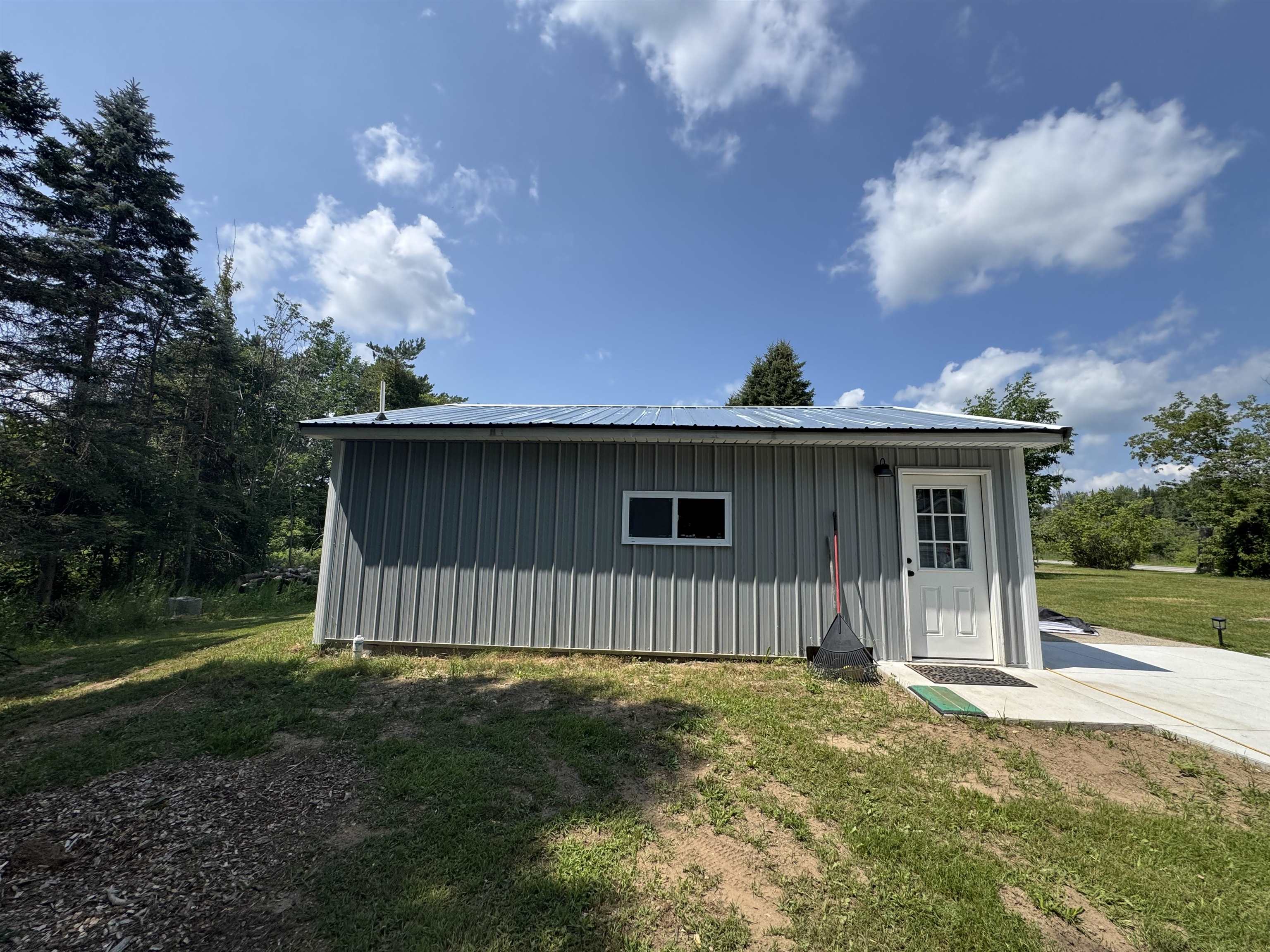 3rd image of 978 E M-55, West Branch, MI 48661 | MLS# 80072712