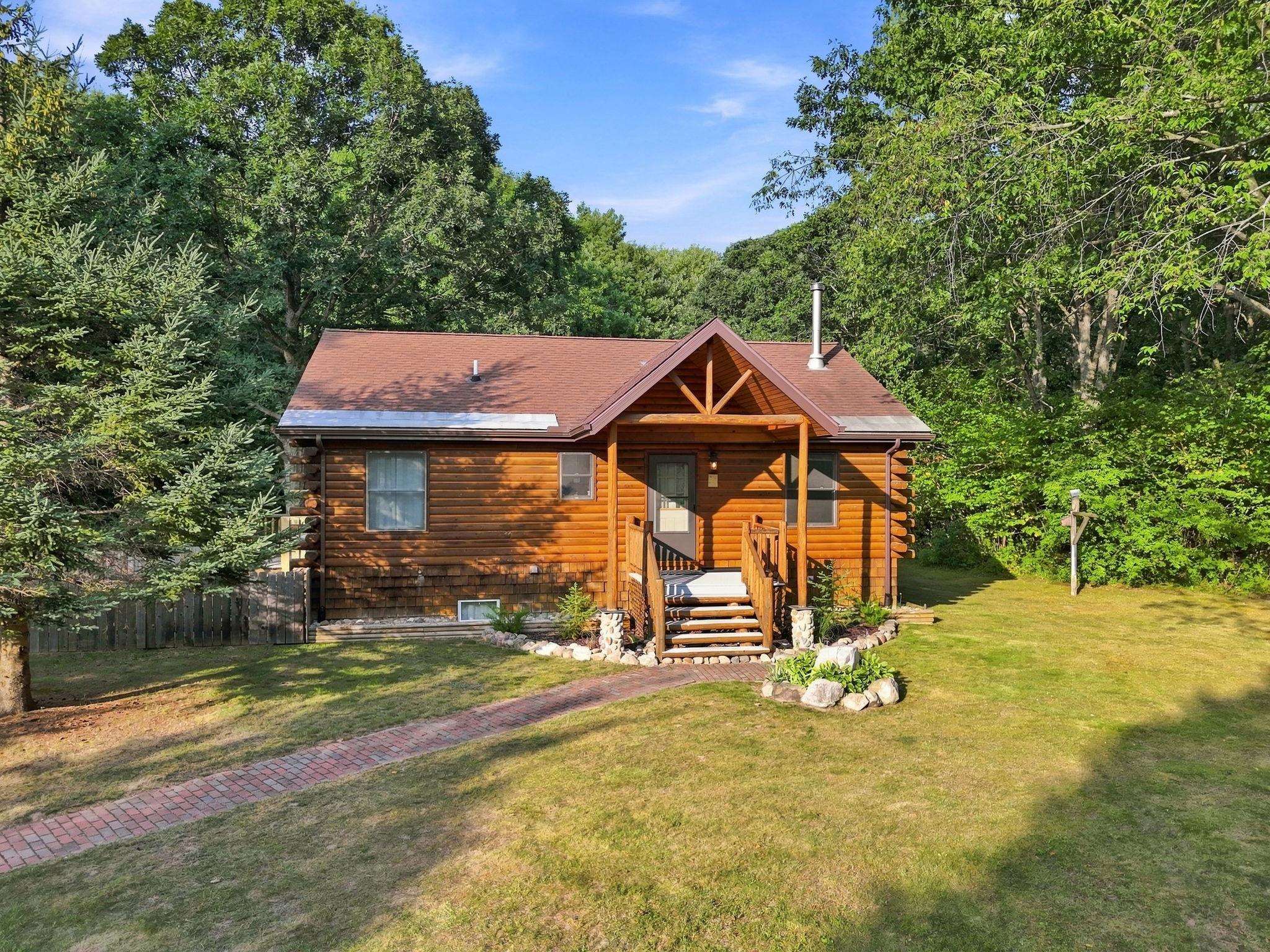 62nd image of 2085 E Mannsiding Rd, Harrison, MI 48625 | MLS# 80072775