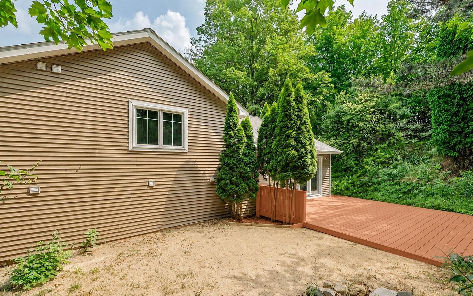 Photo 27 of Single family home for sale at 1750 S Cherry Blossom Ln, Suttons Bay, MI 49682 | MLS# 80072781 | Listing updated on 2026-09-03