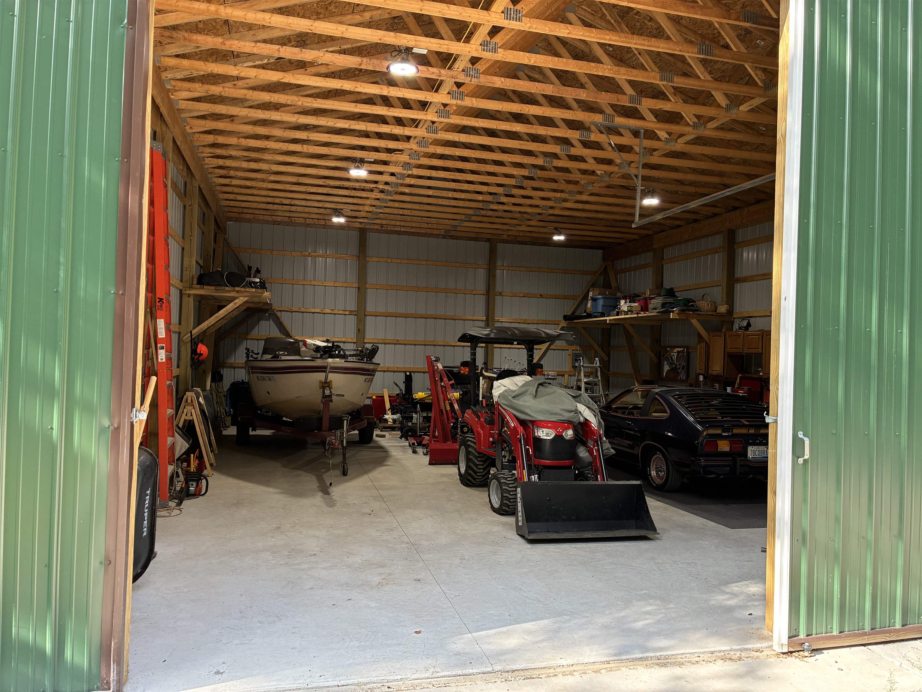 4th image of 18616 Emmettâ€™S Trl, Lake Ann, MI 49650 | MLS# 80072827
