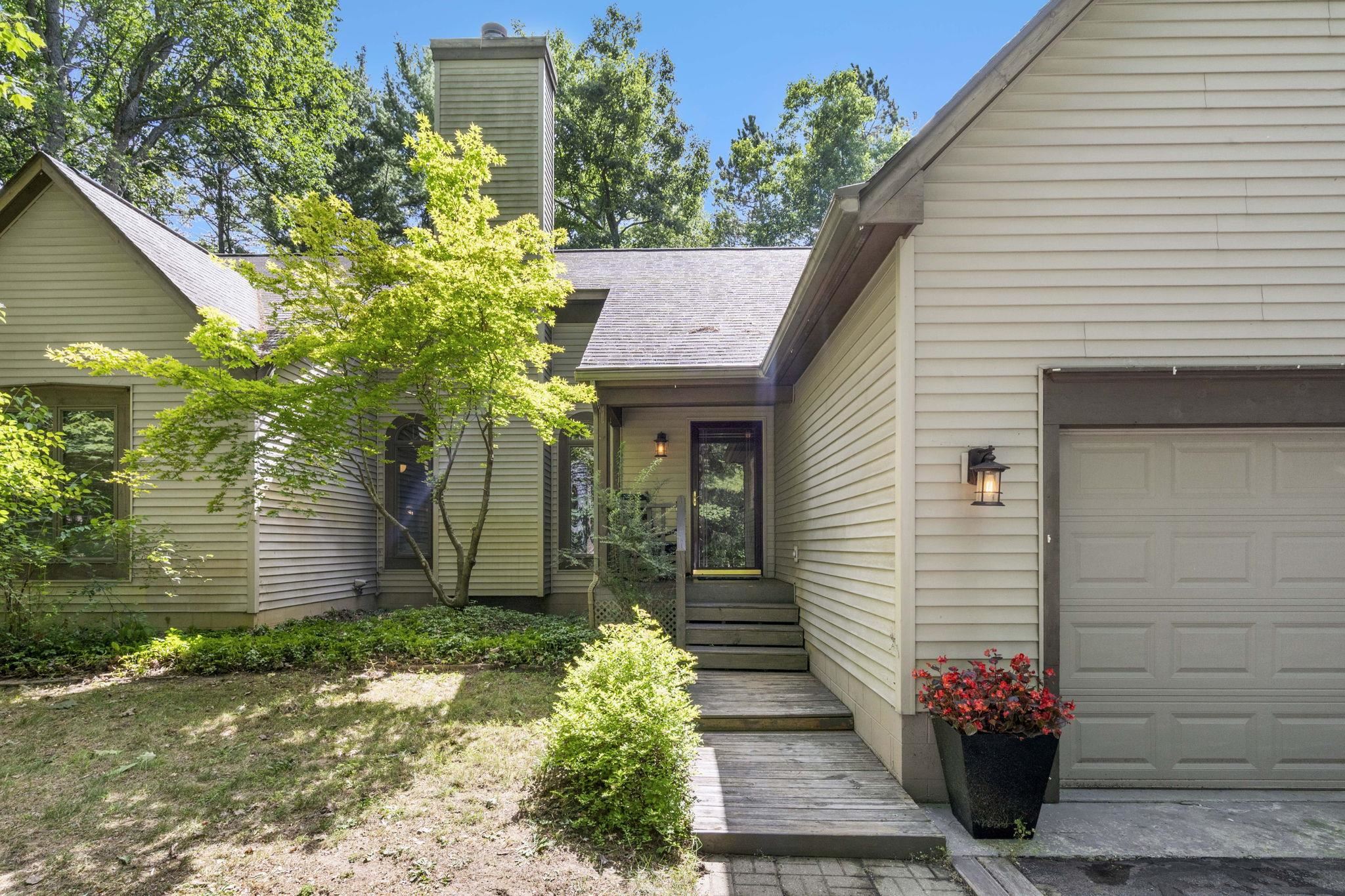 Single family home for sale at 5522 Trager Rd, EastBayTownship_GrandTraverse, MI 49696 | MLS# 78080072867