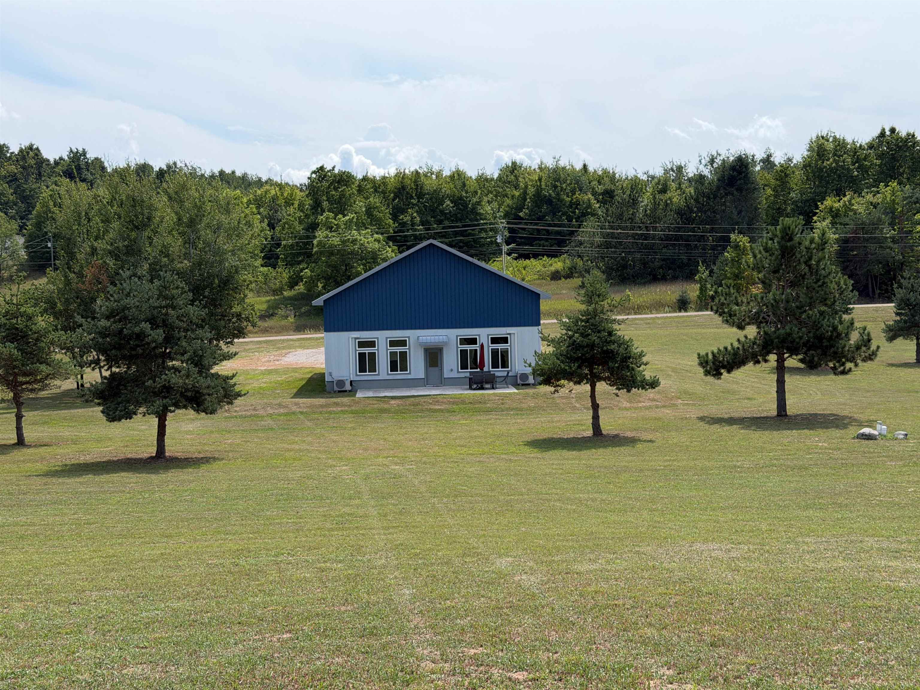 34th image of 6469 Dutchman Bay Rd, South Arm Township Charlevoix, MI 49727 | MLS# 78080072875