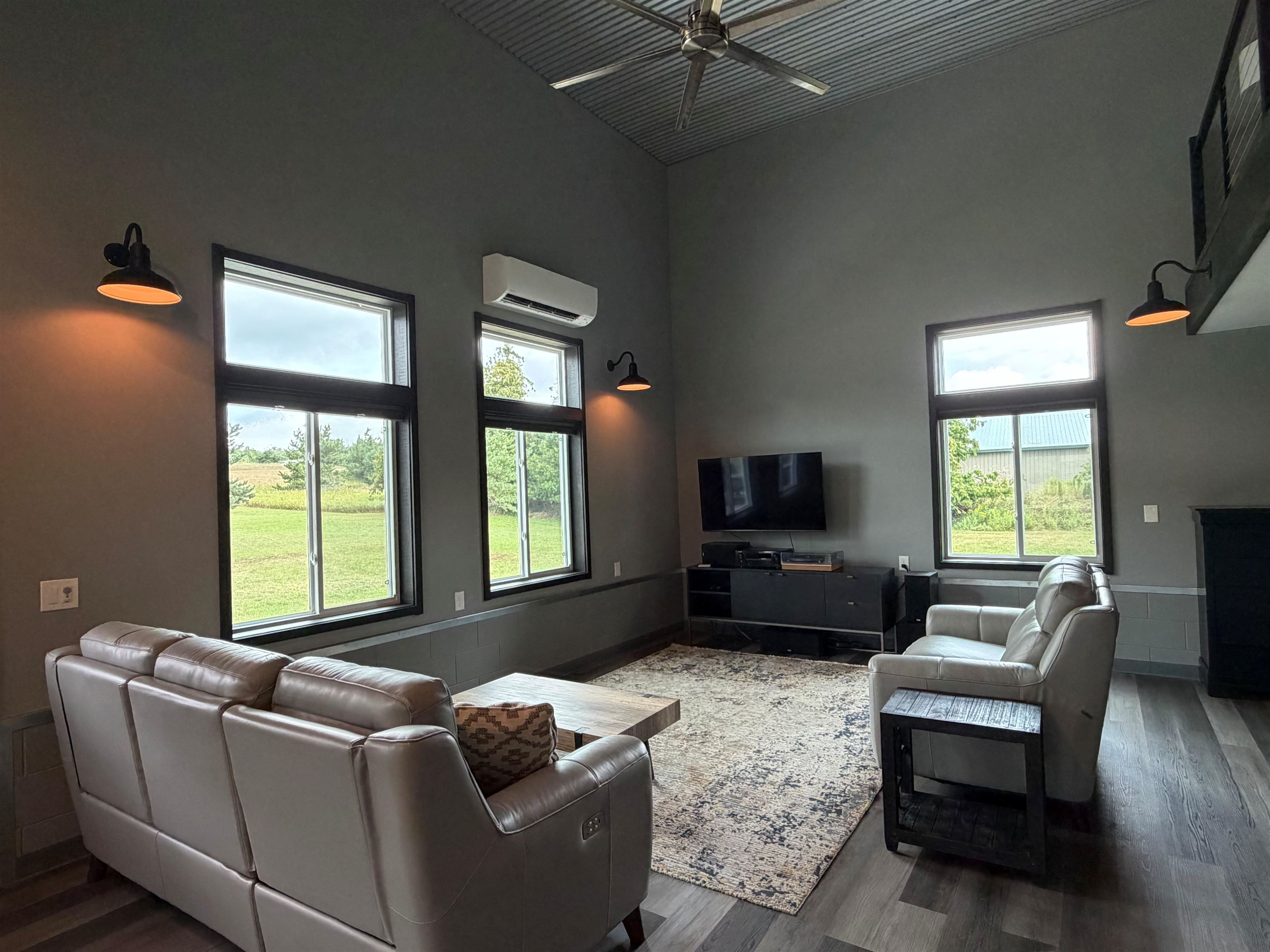 5th image of 6469 Dutchman Bay Rd, East Jordan, MI 49727 | MLS# 80072875