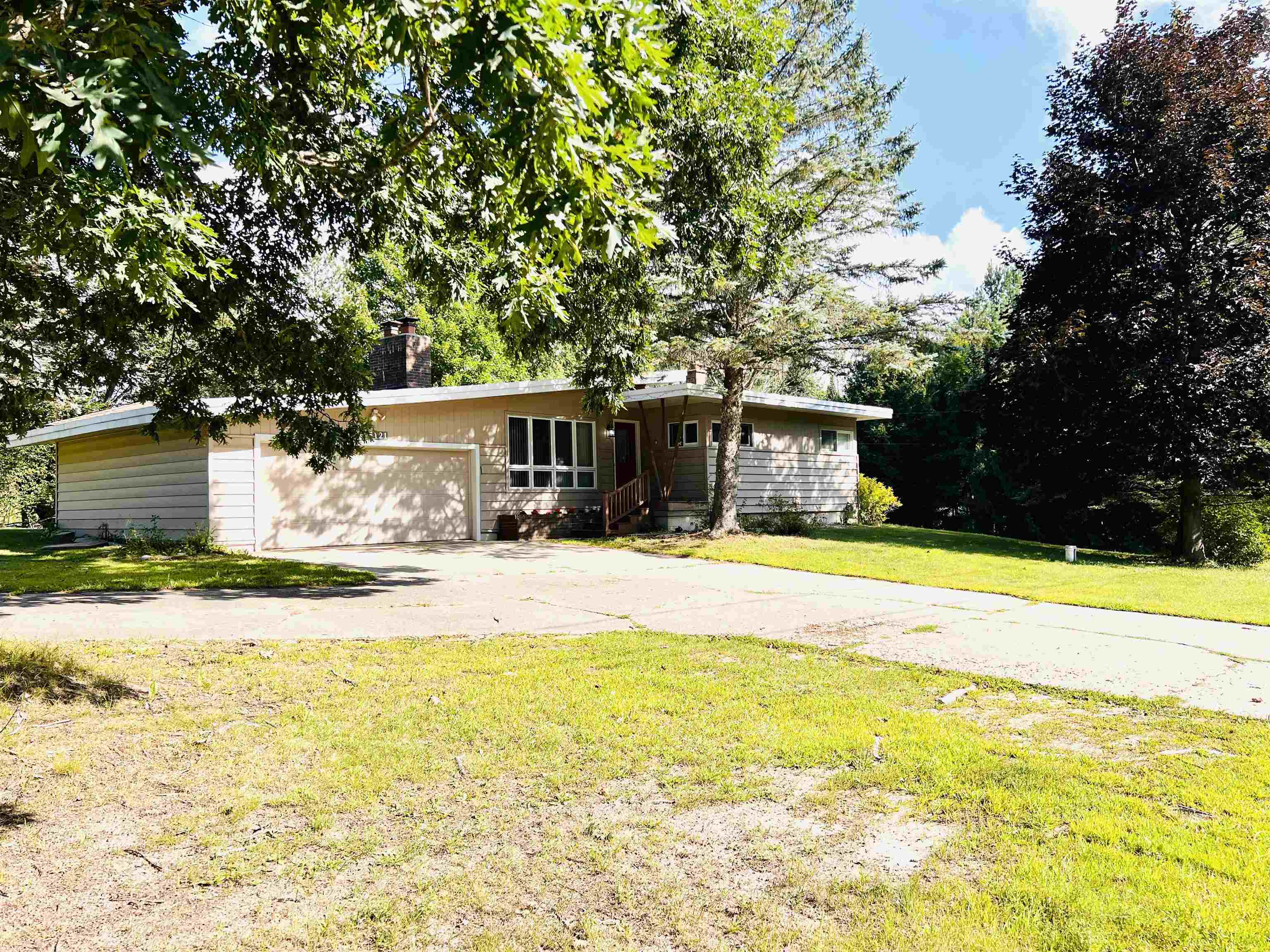 4th image of 5121 Crosby Rd, Cadillac, MI 49601 | MLS# 80072889
