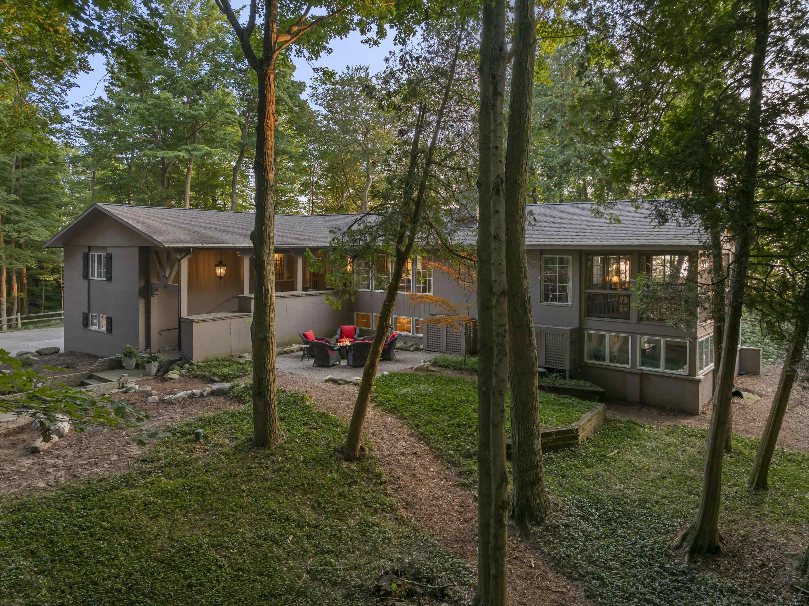 4th image of 1882 Greenwood Lndg, Frankfort, MI 49635 | MLS# 80072910