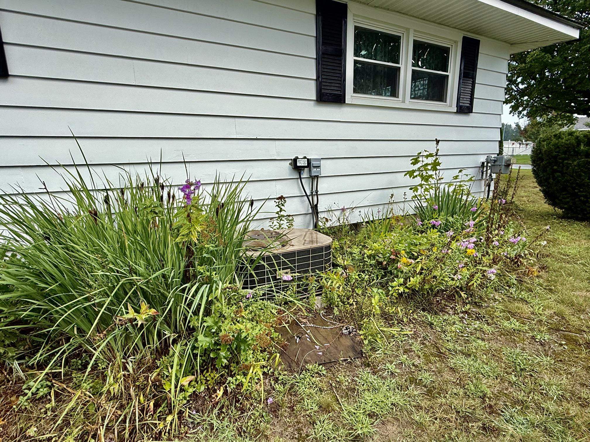Photo 32 of Single family home for sale at 409 N Front St, Lake City, MI 49651 | MLS# 78080073067 | Listing updated on 2026-09-03