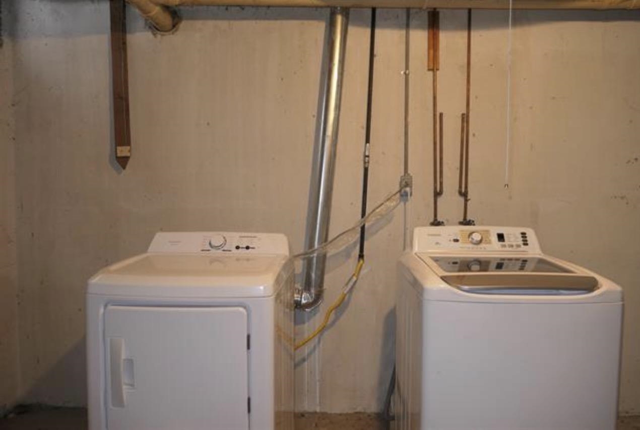 Photo 19 of Condo for sale at 205 E Jolly Rd, Lansing, MI 48910 | MLS# 80073078 | Listing updated on 2026-09-04