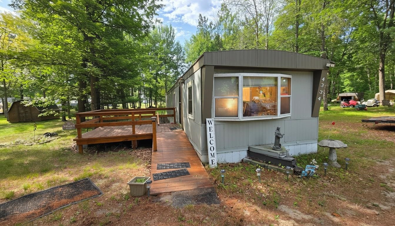 Photo 3 of Single family home for sale at 4334 Anne St, Au Gres, MI 48703 | MLS# 77080073079 | Listing updated on 2026-09-04