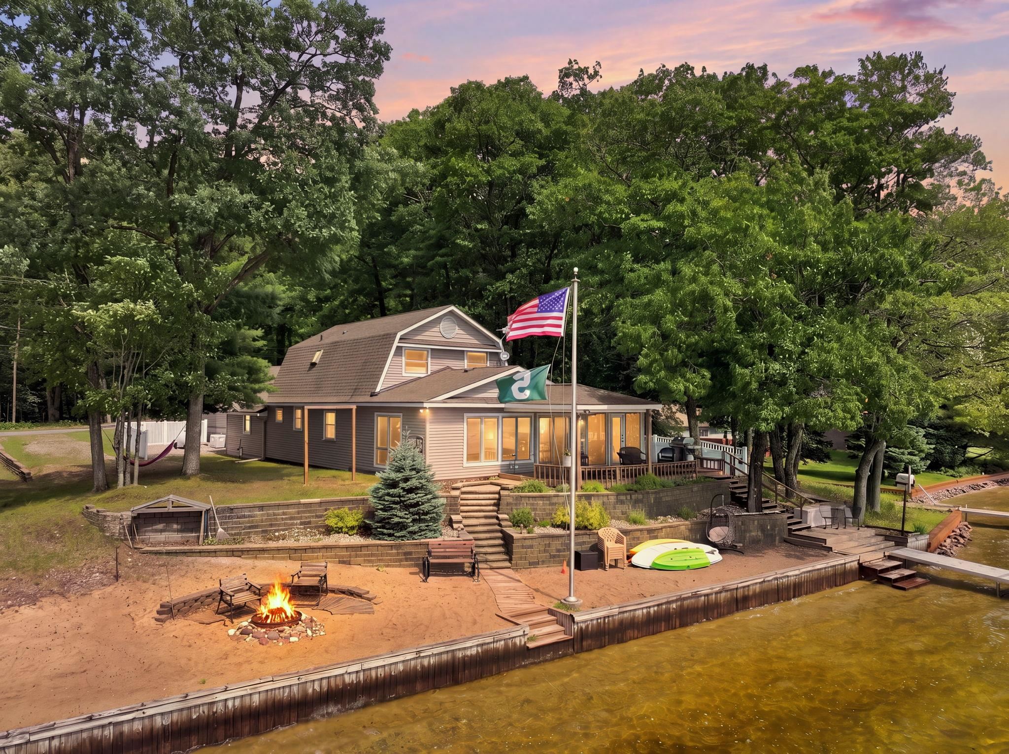 Photo 3 of Single family home for sale at 9171 W Oak Dr, Lake City, MI 49651 | MLS# 78080073107 | Listing updated on 2026-09-04