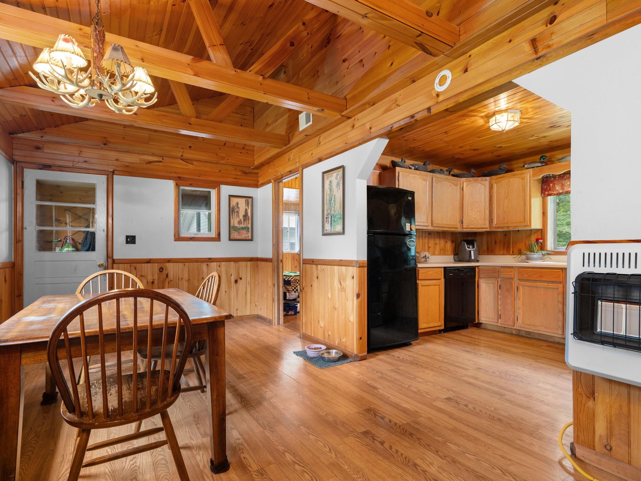 Photo 4 of Single family home for sale at 3433 W Cutcheon Rd, Lake City, MI 49651 | MLS# 78080073210 | Listing updated on 2026-09-06