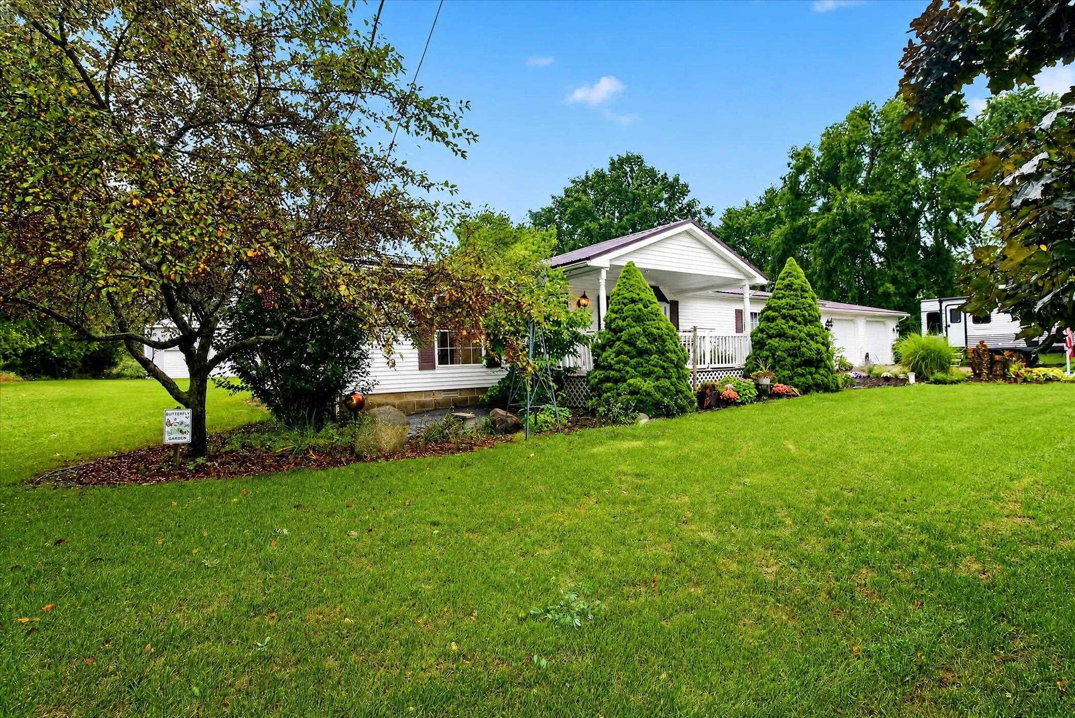 Photo 3 of Single family home for sale at 6486 N Winans Rd, Alma, MI 48801 | MLS# 79080073297 | Listing updated on 2026-10-02