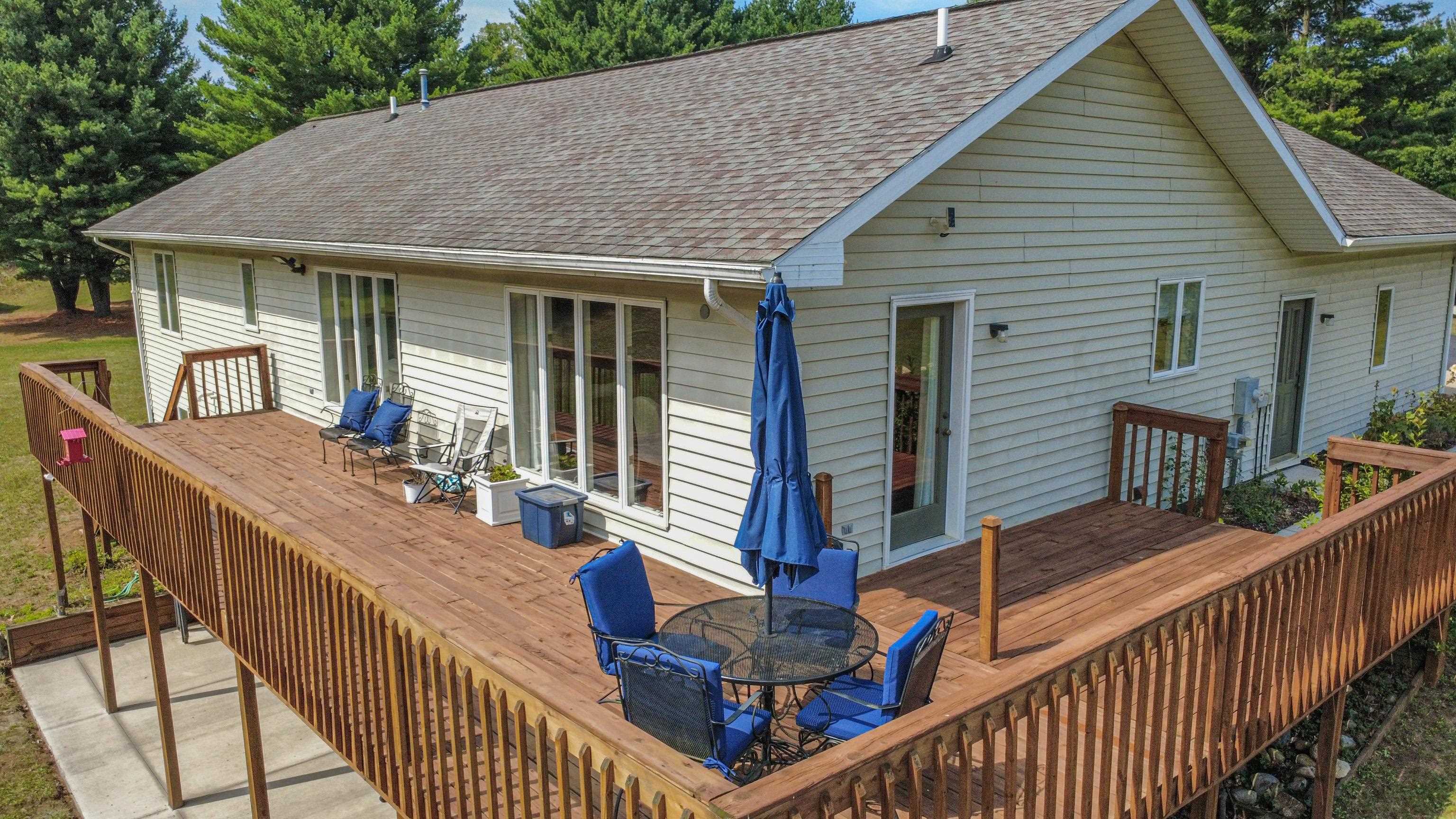 Photo 2 of Single family home for sale at 10859 W Blanchard Rd, Blanchard, MI 49310 | MLS# 79080073314 | Listing updated on 2026-09-17