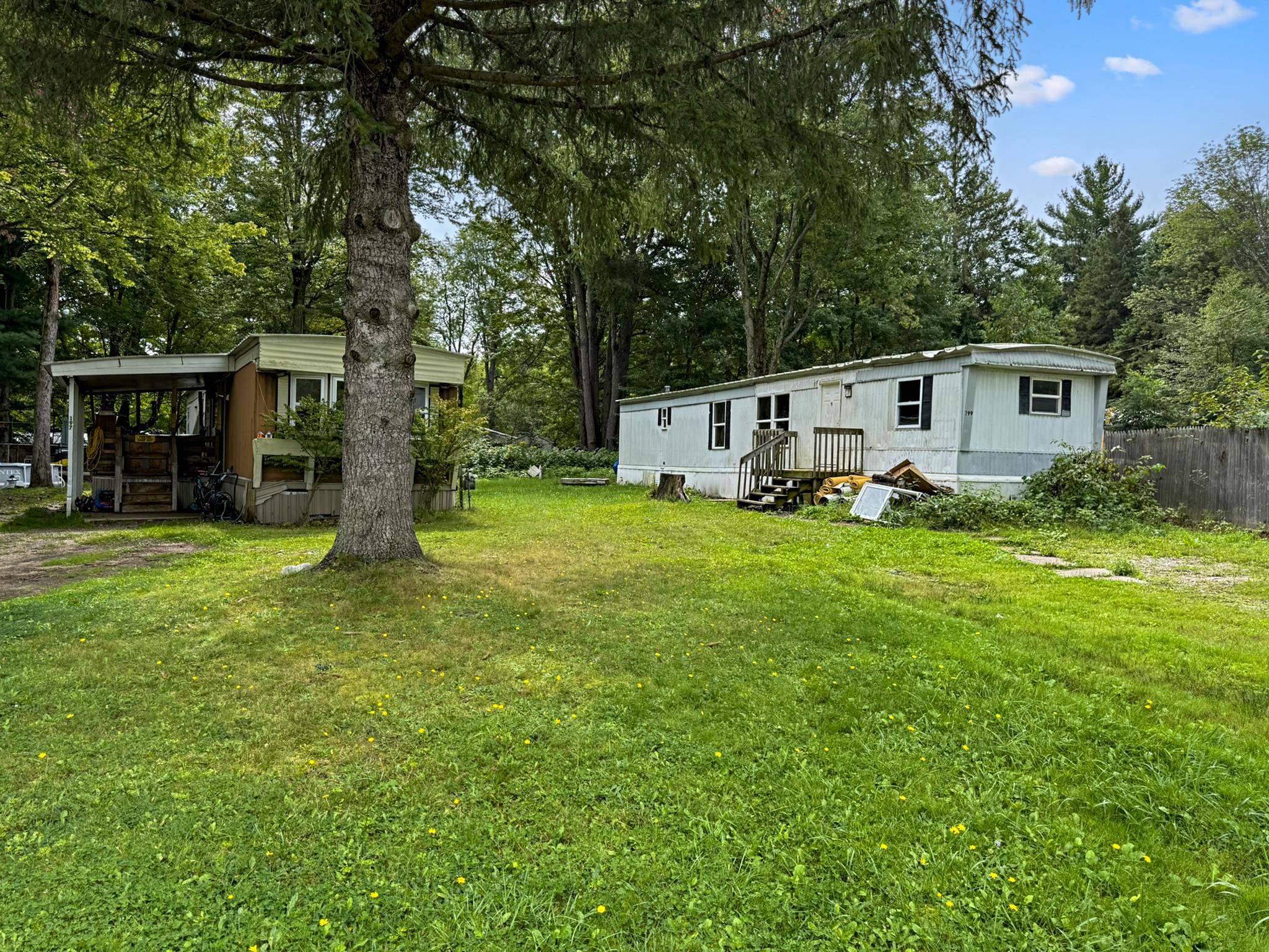 Single family home for sale at 197 Arbutus Ave, Cadillac, MI 49601 | MLS# 78080073327