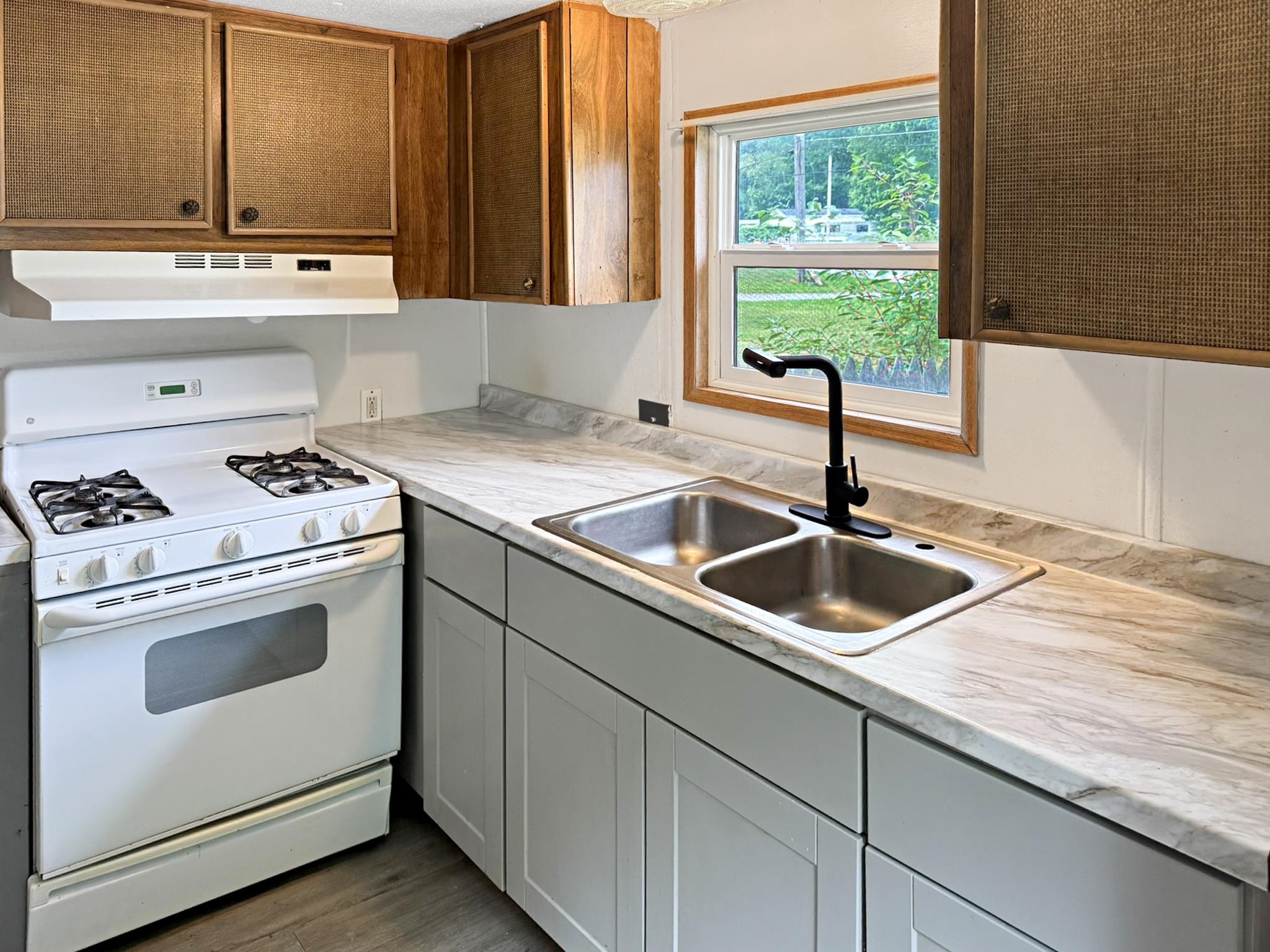 Photo 4 of Single family home for sale at 197 Arbutus Ave #Lot: 32, 33, Cadillac, MI 49601 | MLS# 80073327 | Listing updated on 2026-09-16