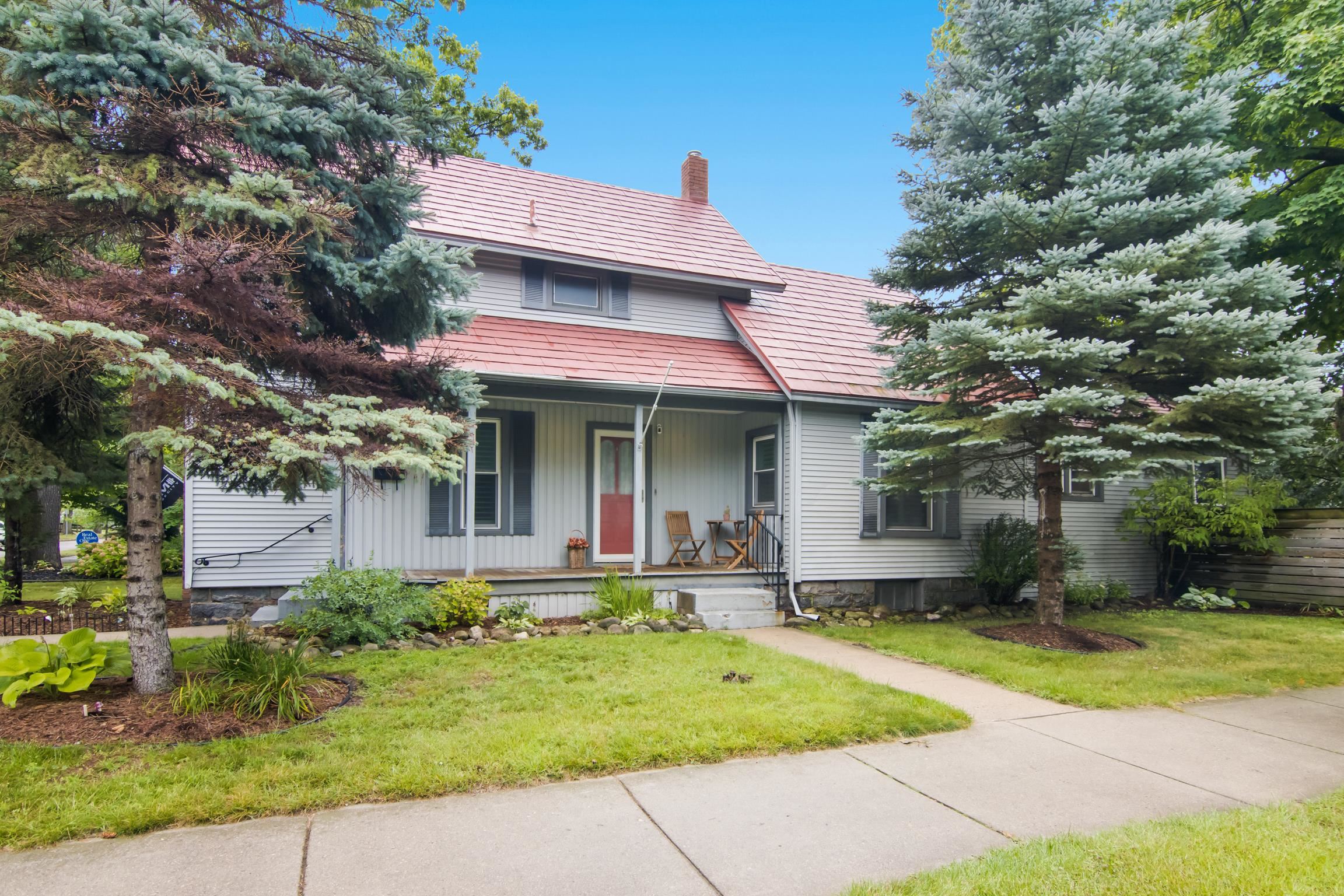 Single family home for sale at 202 E 9th Street, Traverse City, MI 49684 | MLS# 78080073355