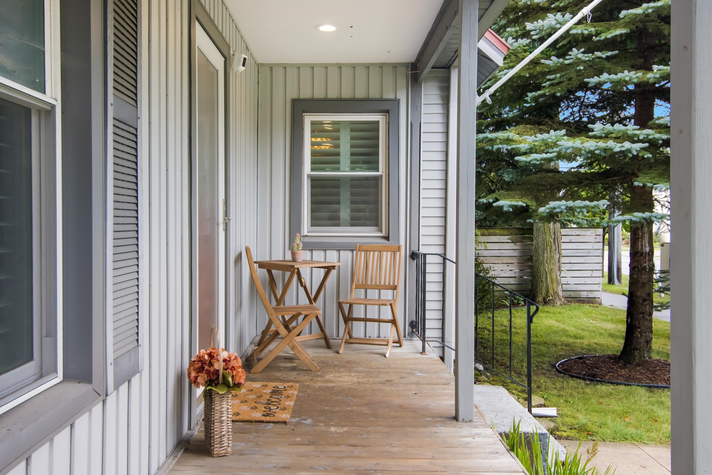Photo 3 of Single family home for sale at 202 E 9th Street, Traverse City, MI 49684 | MLS# 78080073355 | Listing updated on 2026-09-15