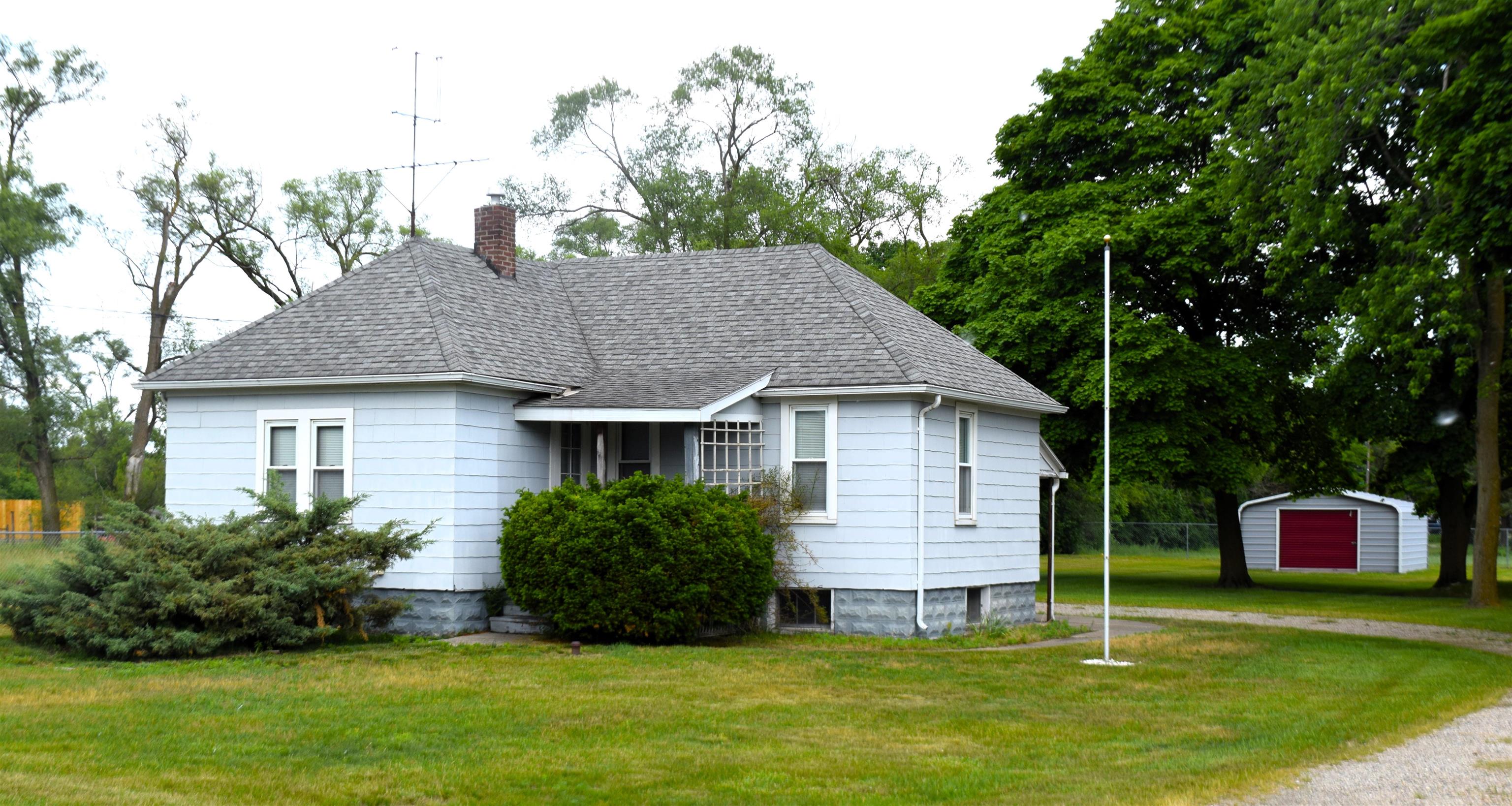 Photo 2 of Single family home for sale at 2139 S Isabella Rd, Mount Pleasant, MI 48858 | MLS# 79080073365 | Listing updated on 2026-09-12