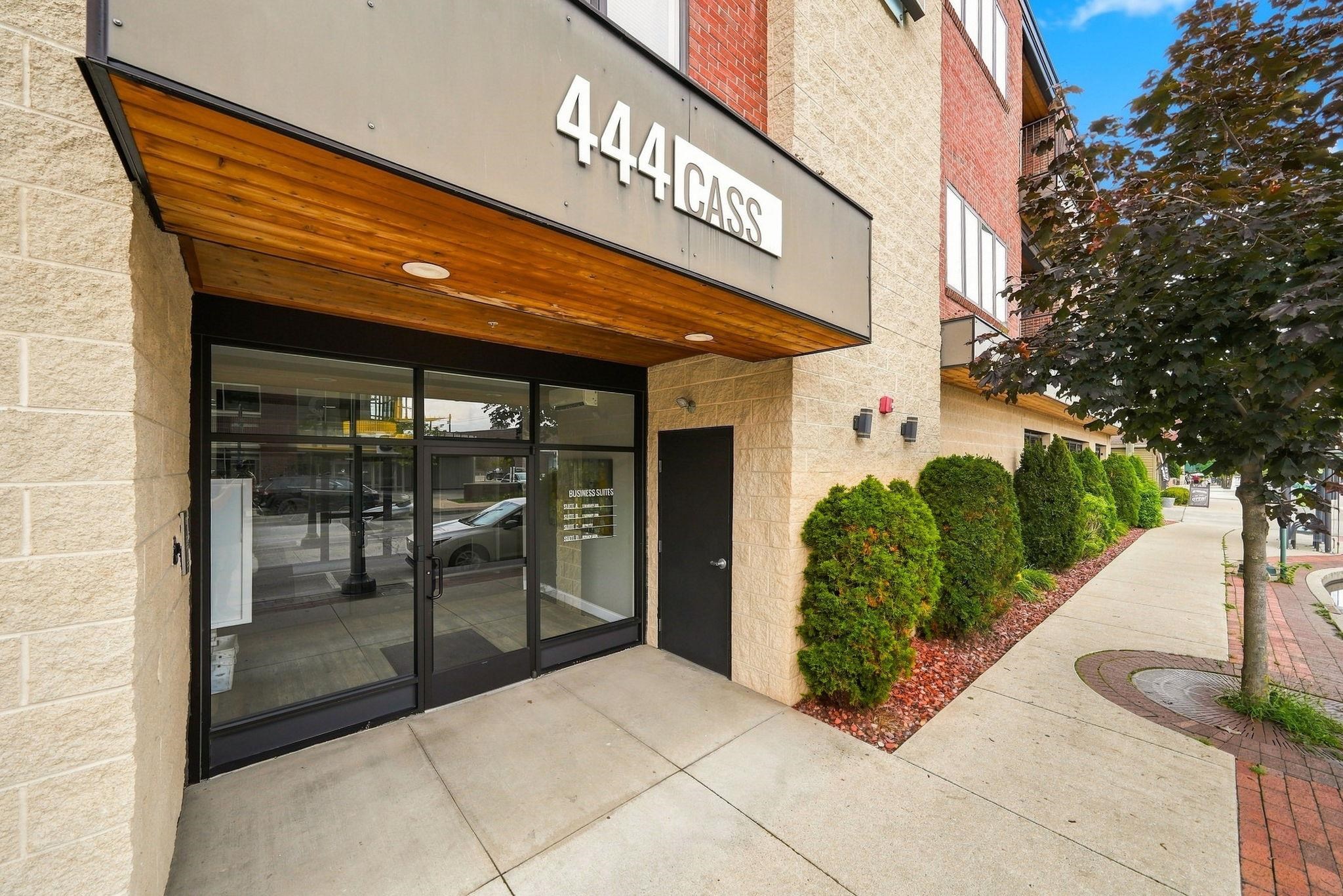Photo 2 of Condo for sale at 444 Cass St, Traverse City, MI 49684 | MLS# 78080073426 | Listing updated on 2026-09-14