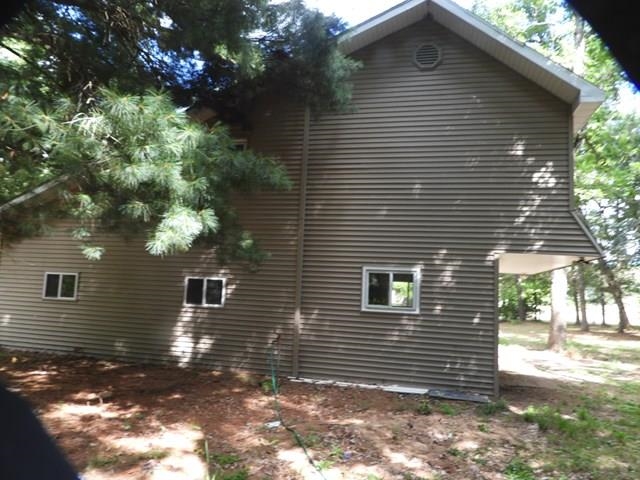Photo 3 of Single family home for sale at 10332 Marx Rd, Wellston, MI 49689 | MLS# 78080073429 | Listing updated on 2026-09-14