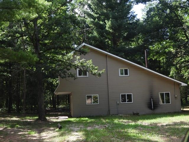 Photo 3 of Single family home for sale at 10332 Marx Rd, Wellston, MI 49689 | MLS# 78080073429 | Listing updated on 2026-09-14