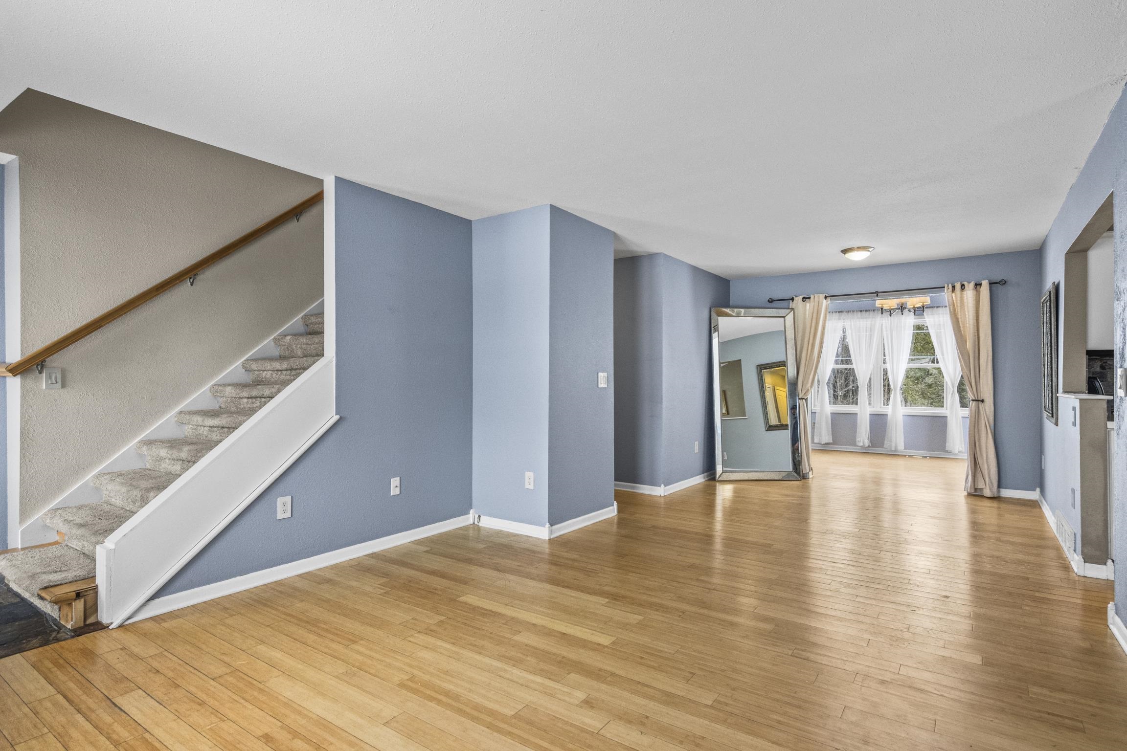 Photo 4 of Single family home for sale at 834 Shamrock Ln, Traverse City, MI 49696 | MLS# 78080073435 | Listing updated on 2026-09-14