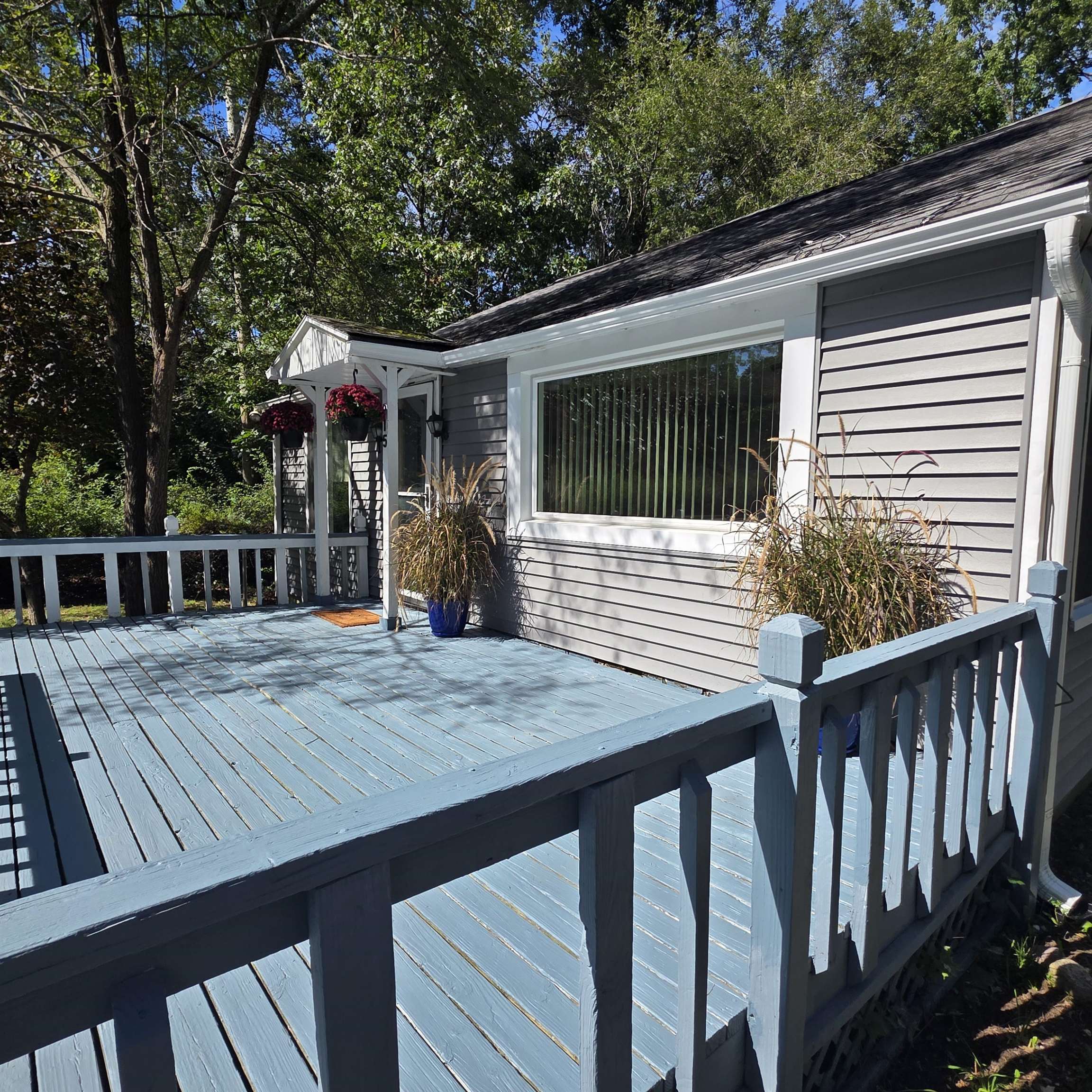 Photo 3 of Single family home for sale at 915 Baldwin, Traverse City, MI 49686 | MLS# 78080073451 | Listing updated on 2026-09-17