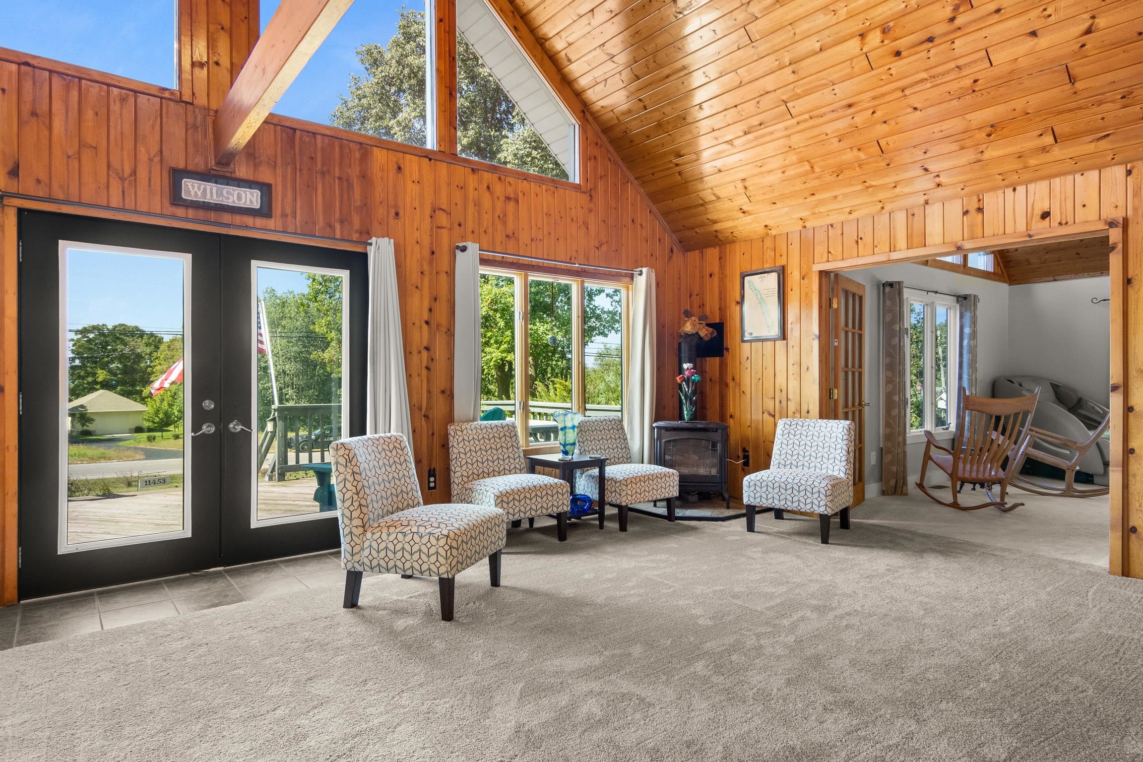 Photo 2 of Single family home for sale at 11453 S E Torch Lake Dr, Alden, MI 49612 | MLS# 78080073464 | Listing updated on 2026-09-17