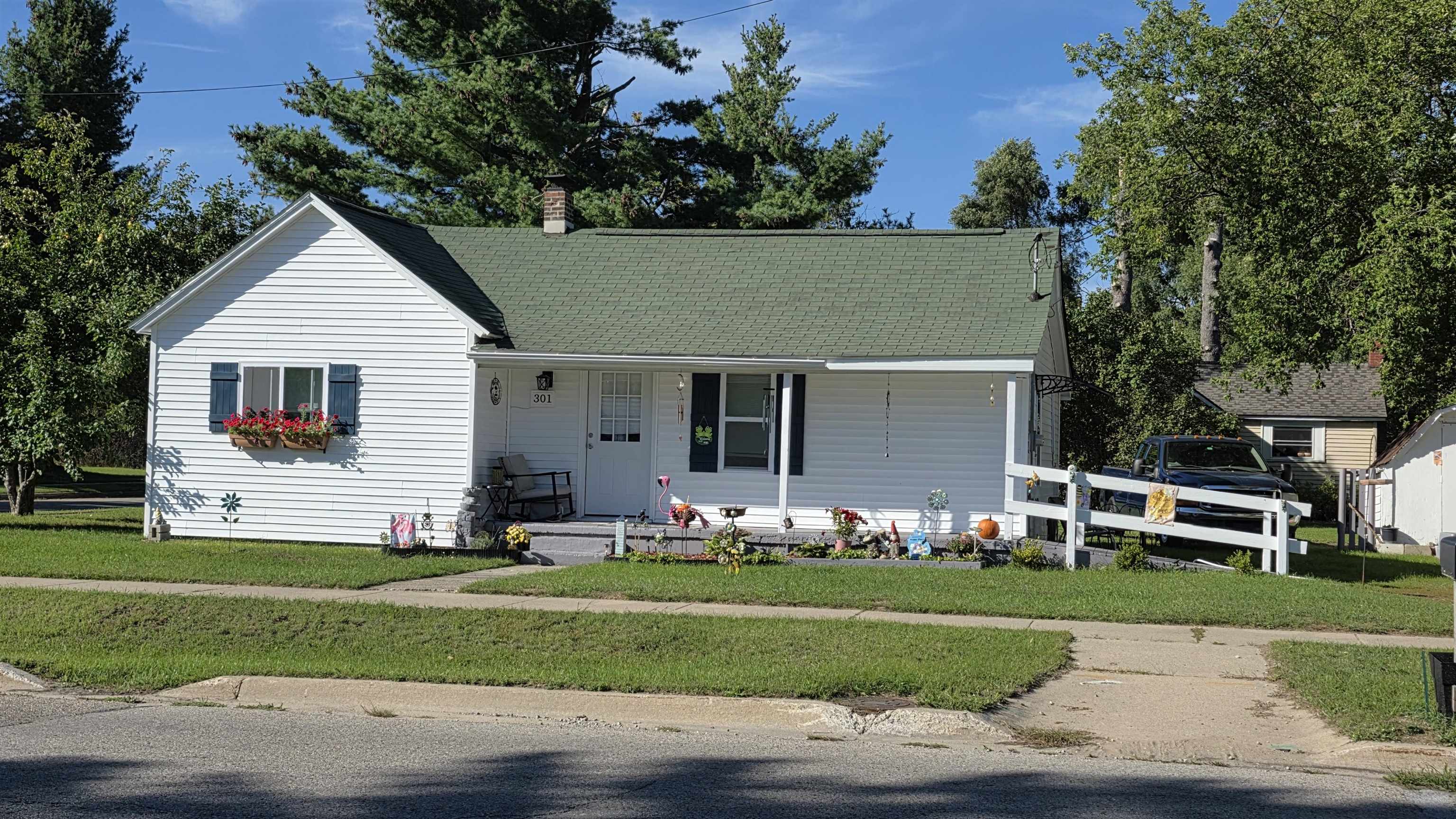Single family home for sale at 301 Madsen St, Grayling, MI 49738 | MLS# 78080073467