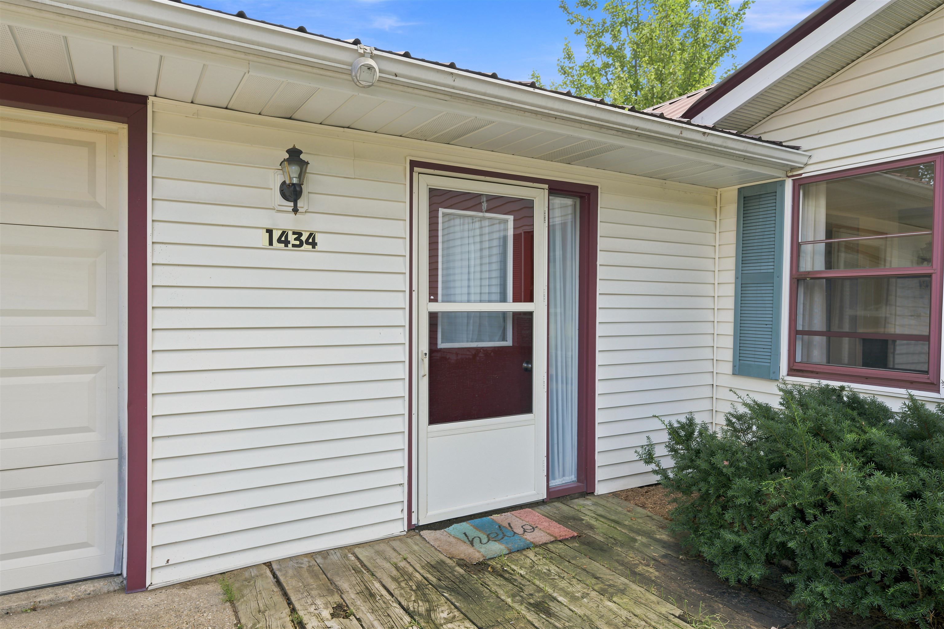 Photo 3 of Single family home for sale at 1434 NE Cedar Ct, Kalkaska, MI 49646 | MLS# 80073472 | Listing updated on 2026-09-18