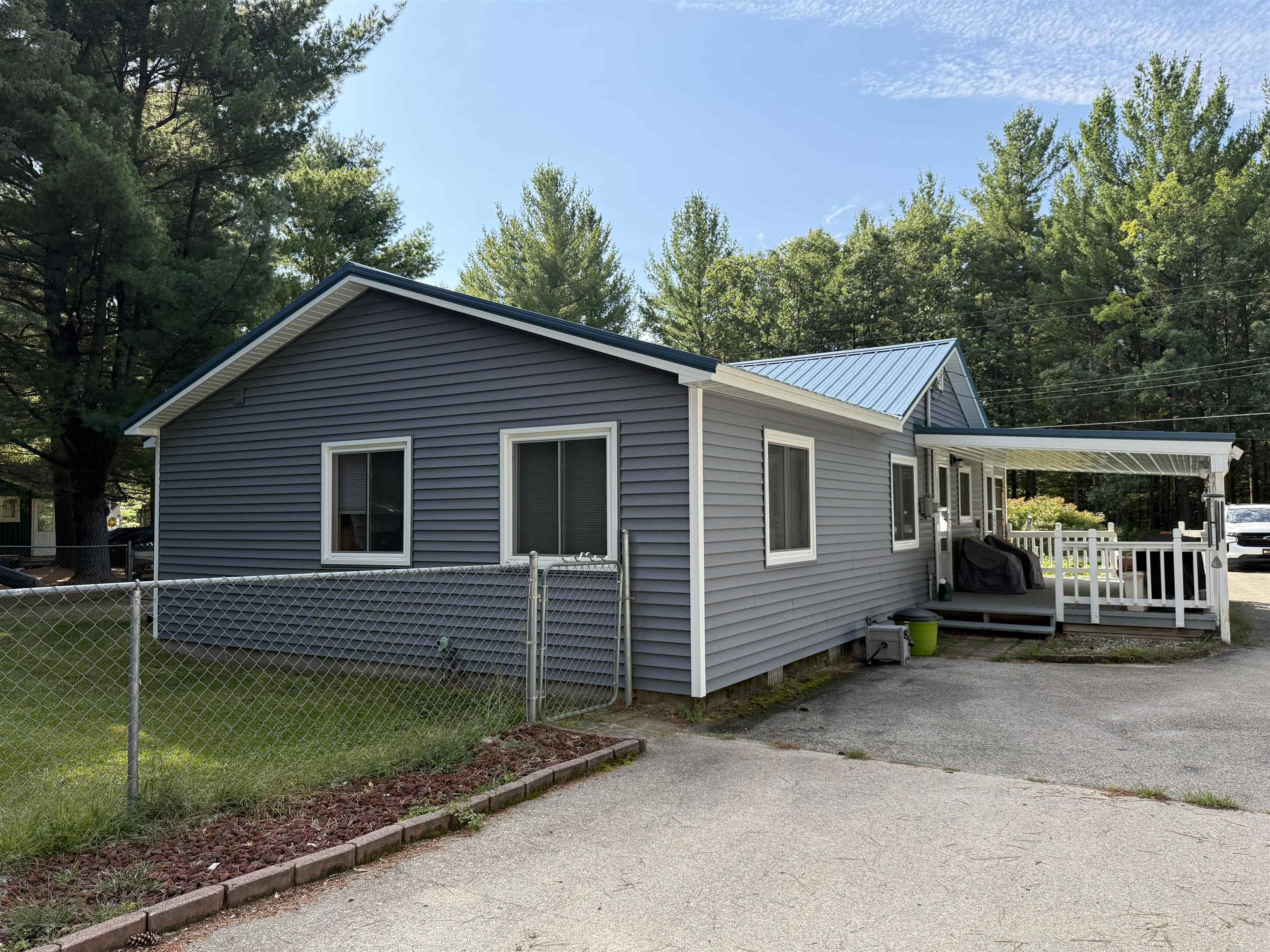 Photo 4 of Single family home for sale at 7418 Shoreward Trl, South Branch, MI 48761 | MLS# 77080073481 | Listing updated on 2026-09-15