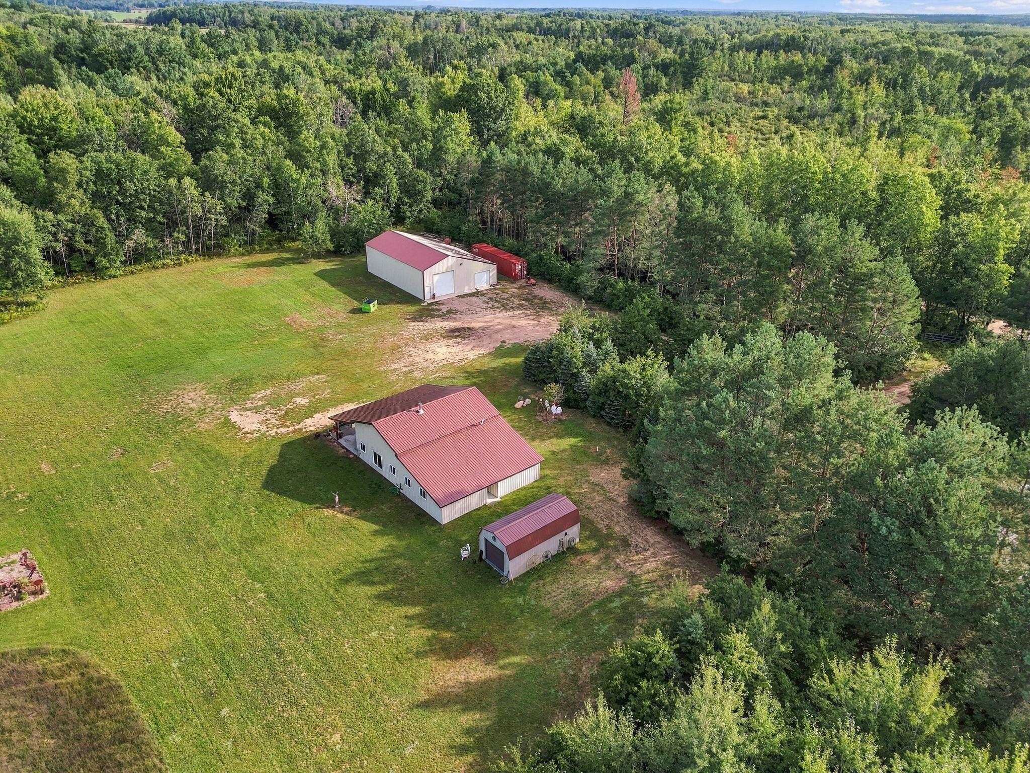 Photo 3 of Single family home for sale at 17181 N 10th Avenue, Marion, MI 49665 | MLS# 80073485 | Listing updated on 2026-09-13
