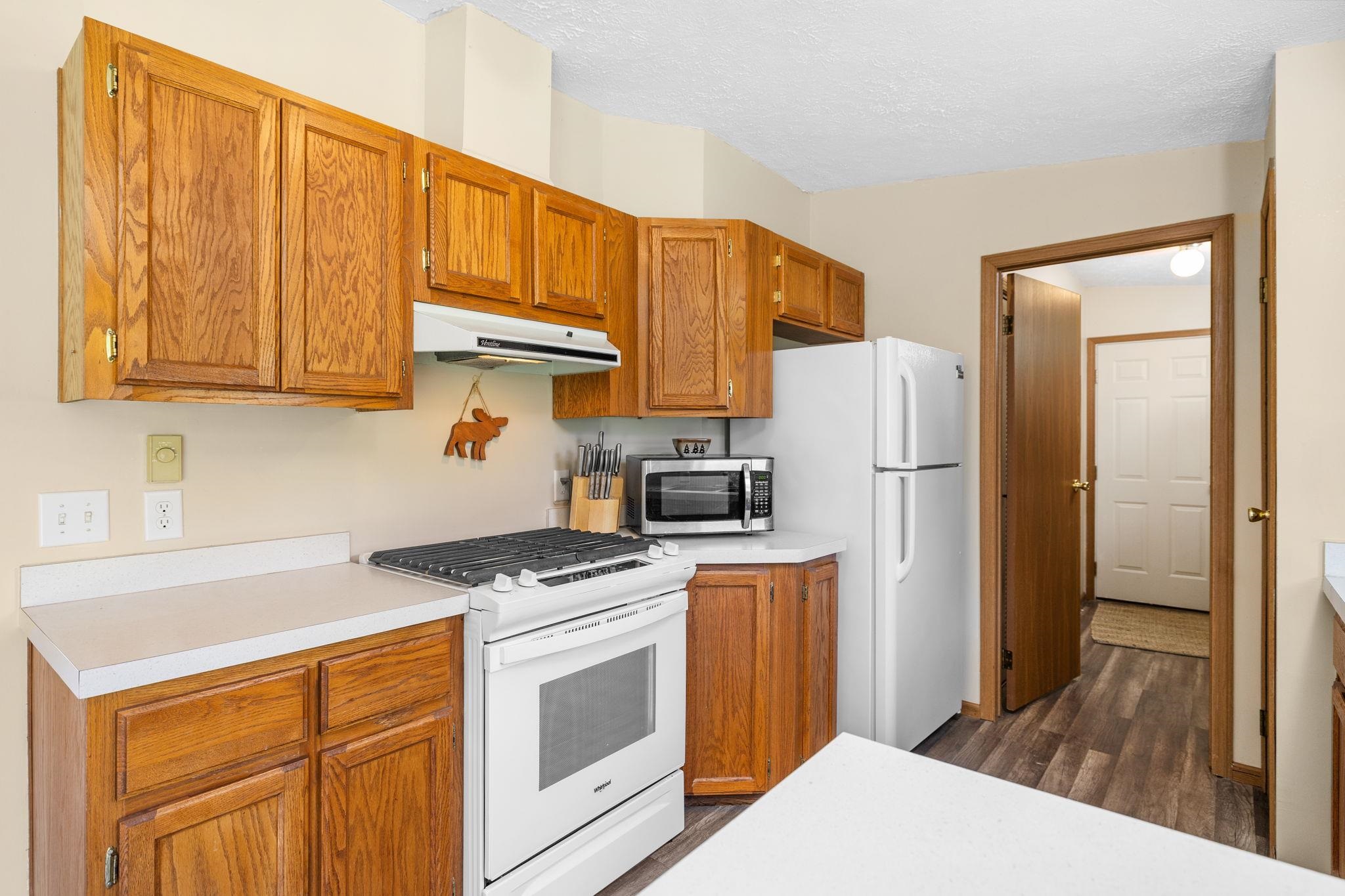 Photo 4 of Single family home for sale at 2065 S Sara Dr, Lake City, MI 49651 | MLS# 78080073486 | Listing updated on 2026-09-16