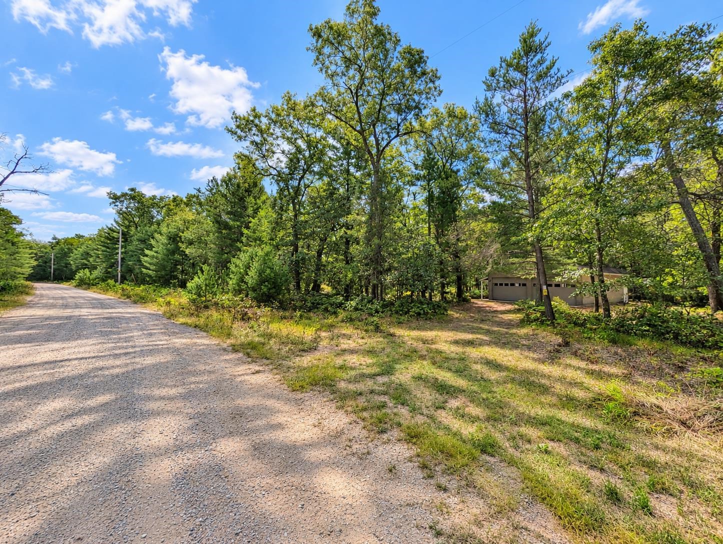 Photo 2 of Single family home for sale at 3395 W Chappel Woods Trl, National City, MI 48748 | MLS# 78080073491 | Listing updated on 2026-09-16
