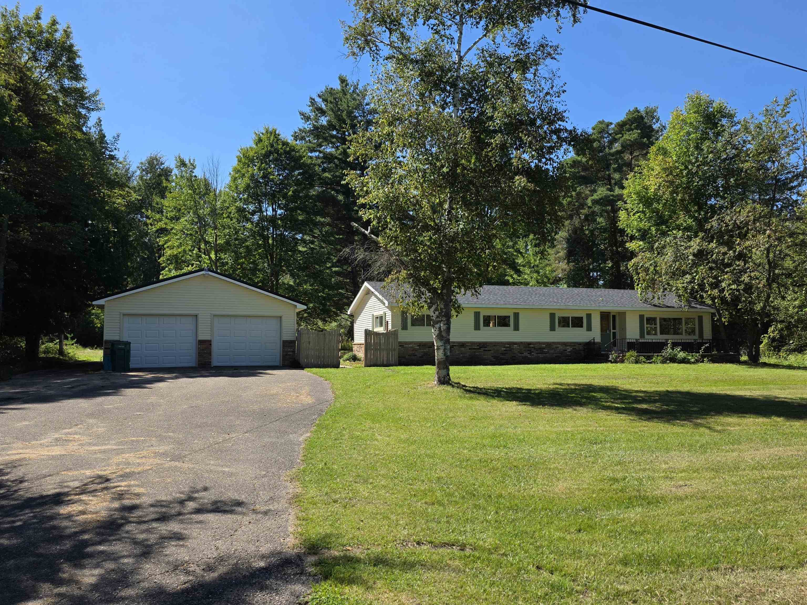 Photo 1 of Single family home for sale at 945 Monument Rd, Tawas City, MI 48763 | MLS# 77080073495 | Listing updated on 2026-09-18