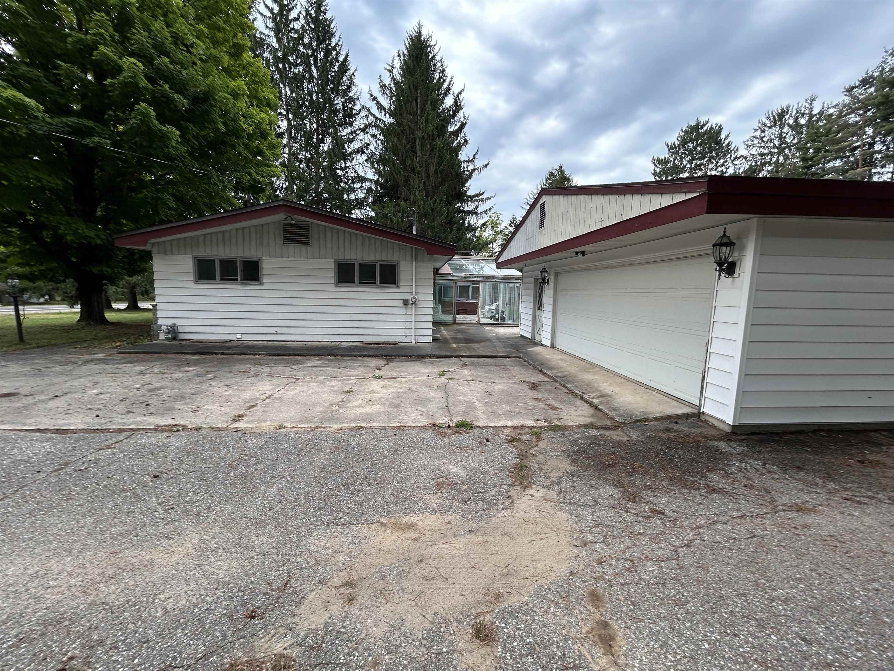 Photo 3 of Single family home for sale at 2768 S M 88, Bellaire, MI 49615 | MLS# 78080073500 | Listing updated on 2026-09-17