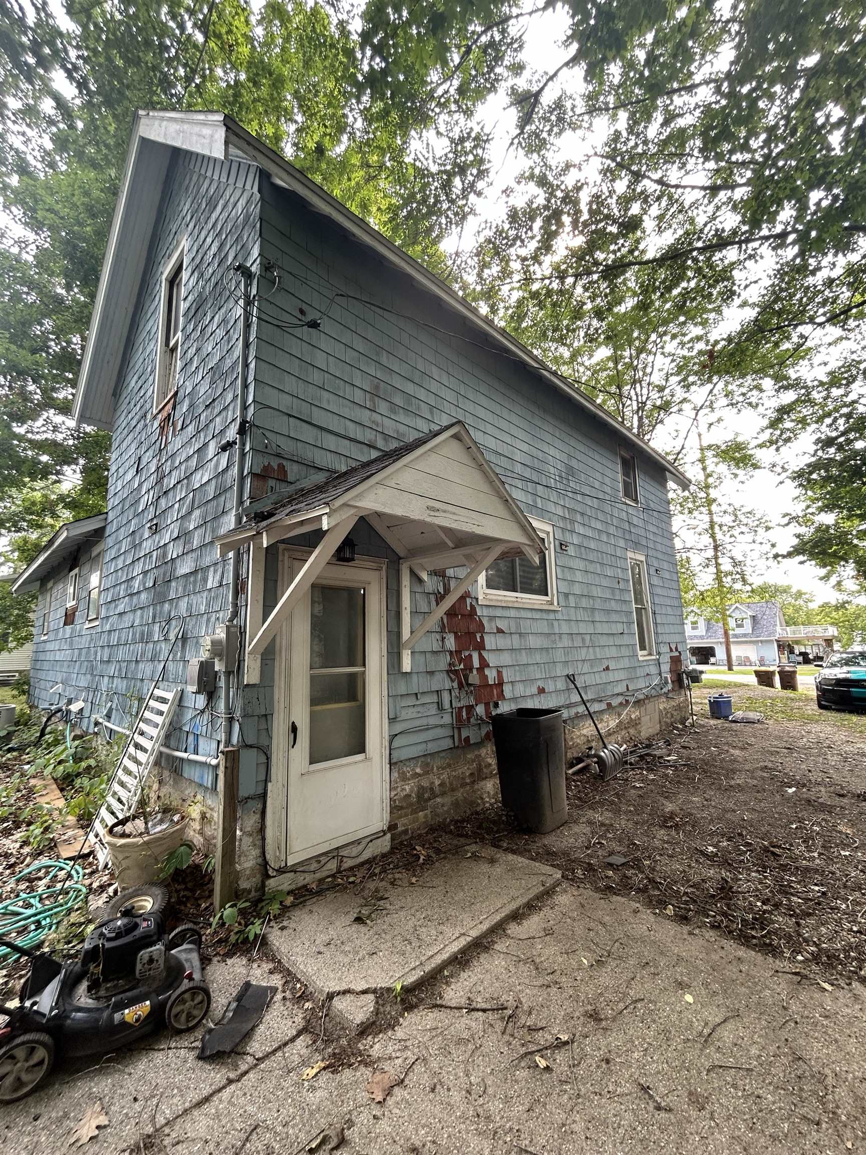 Photo 3 of Single family home for sale at 110 N Grover Ave, Alma, MI 48801 | MLS# 79080073520 | Listing updated on 2026-09-17