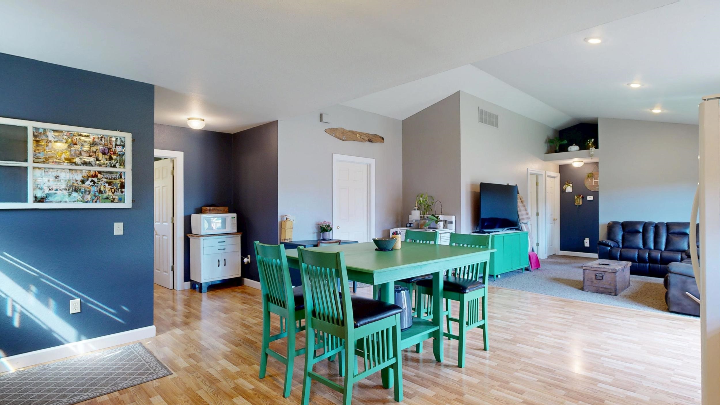 Photo 3 of Single family home for sale at 4101 W Battle Rd, Farwell, MI 48622 | MLS# 79080073528 | Listing updated on 2026-09-17