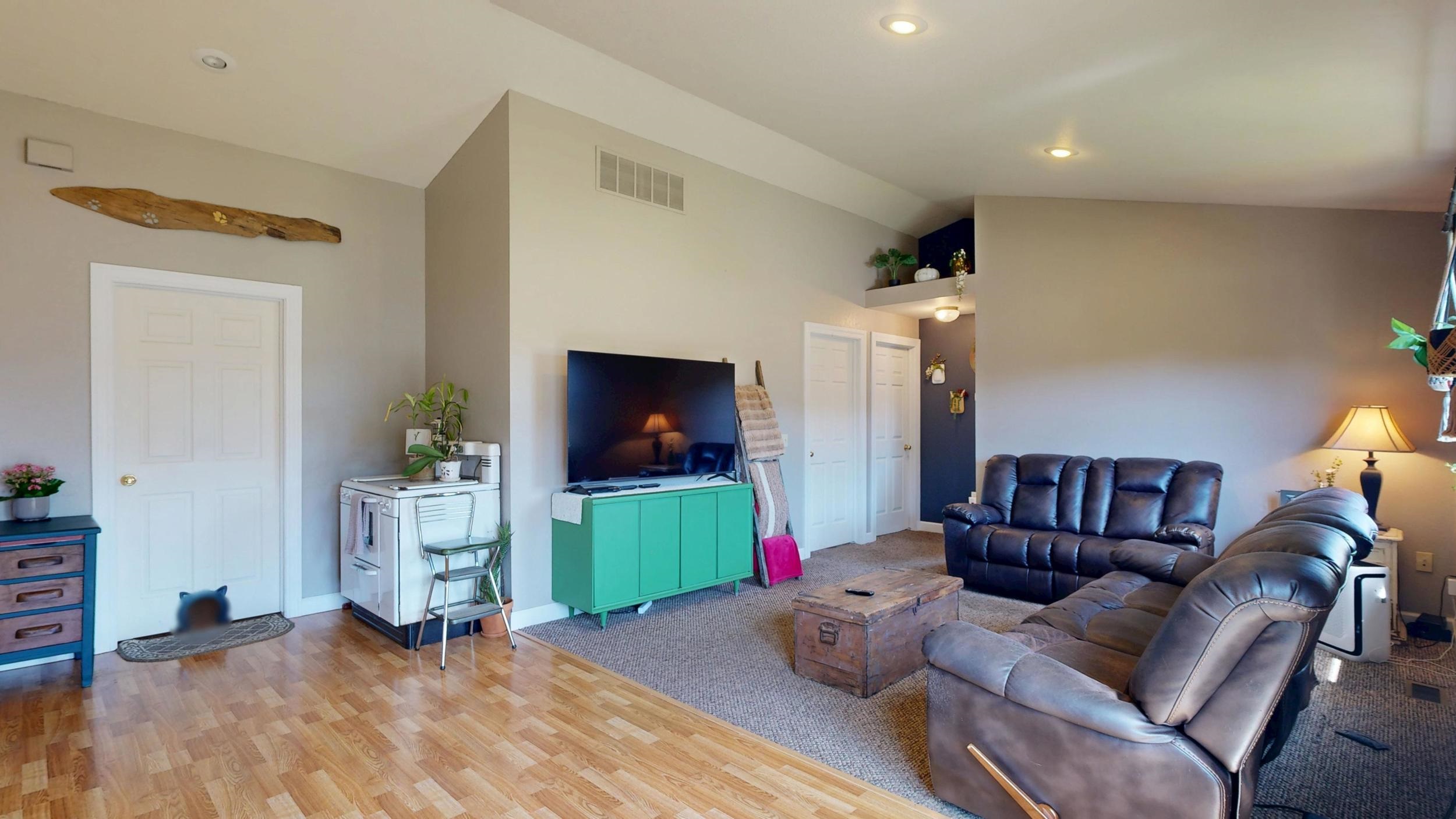 Photo 4 of Single family home for sale at 4101 W Battle Rd, Farwell, MI 48622 | MLS# 79080073528 | Listing updated on 2026-09-17