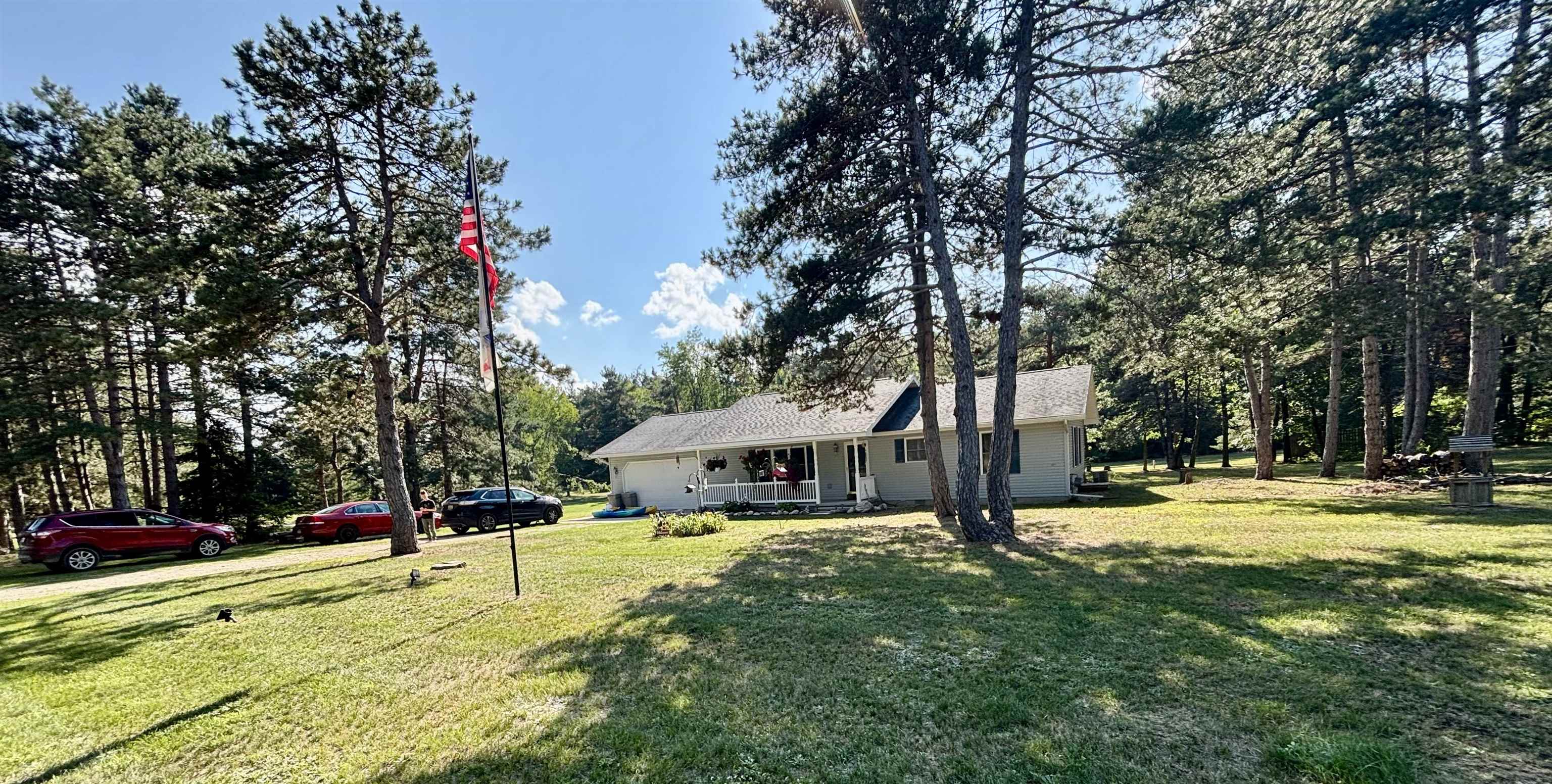 Photo 2 of Single family home for sale at 460 Evergreen Trl #Lot: 25, 26, Farwell, MI 48622 | MLS# 80073534 | Listing updated on 2026-09-18