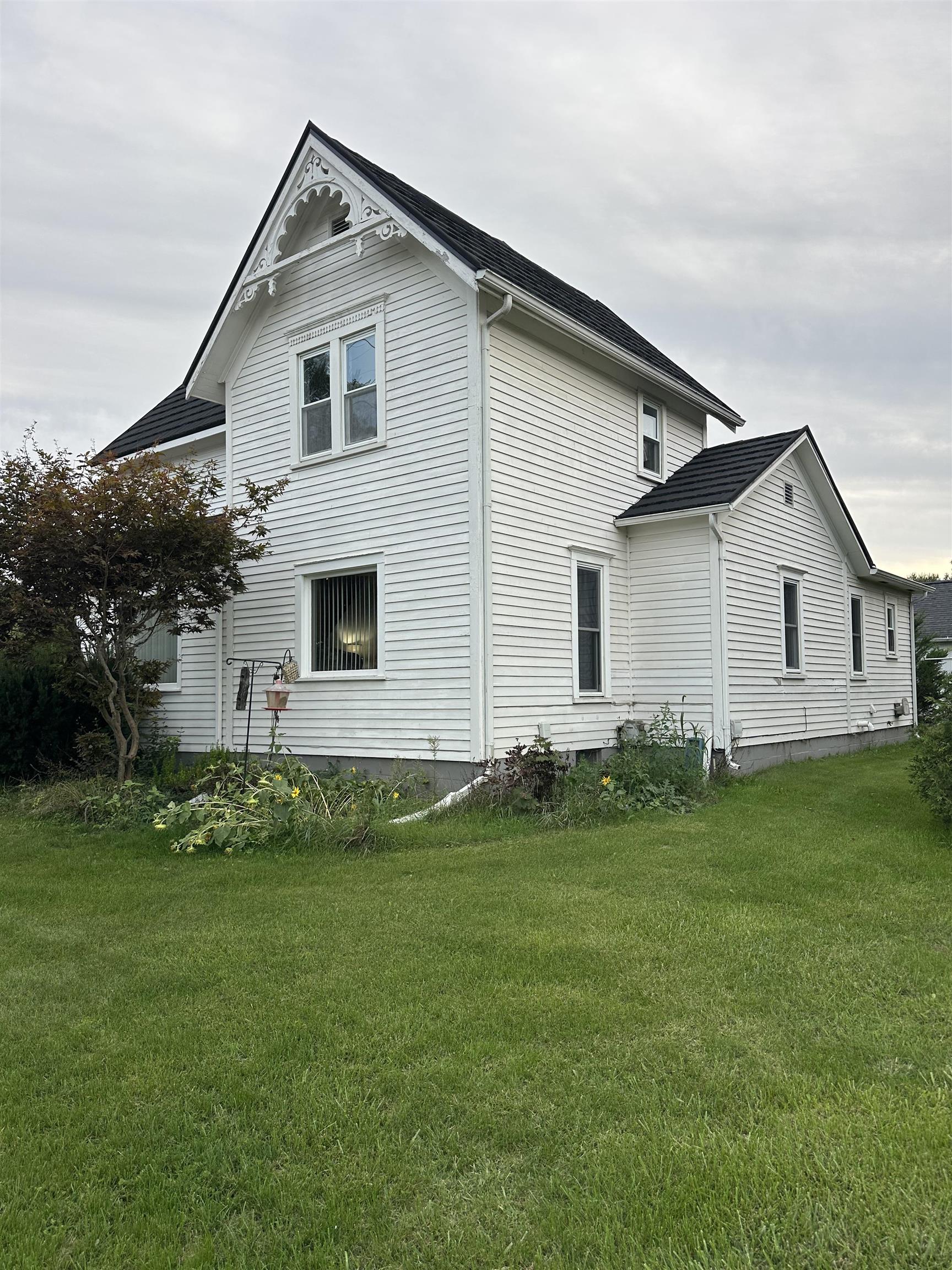 Photo 3 of Single family home for sale at 333 N Chippewa, Shepherd, MI 48883 | MLS# 80073563 | Listing updated on 2026-09-18