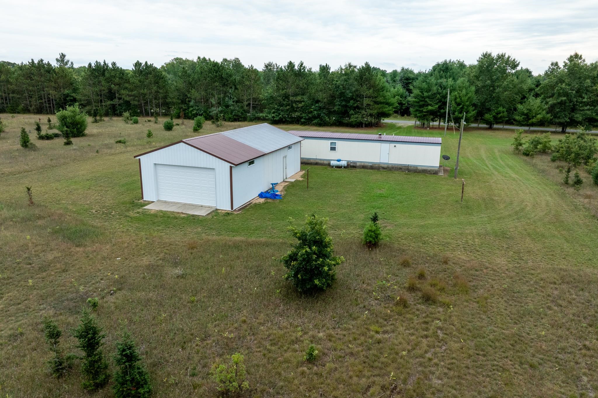 Photo 4 of Single family home for sale at 10130 Rock Rd, Lake, MI 48632 | MLS# 79080073564 | Listing updated on 2026-09-18