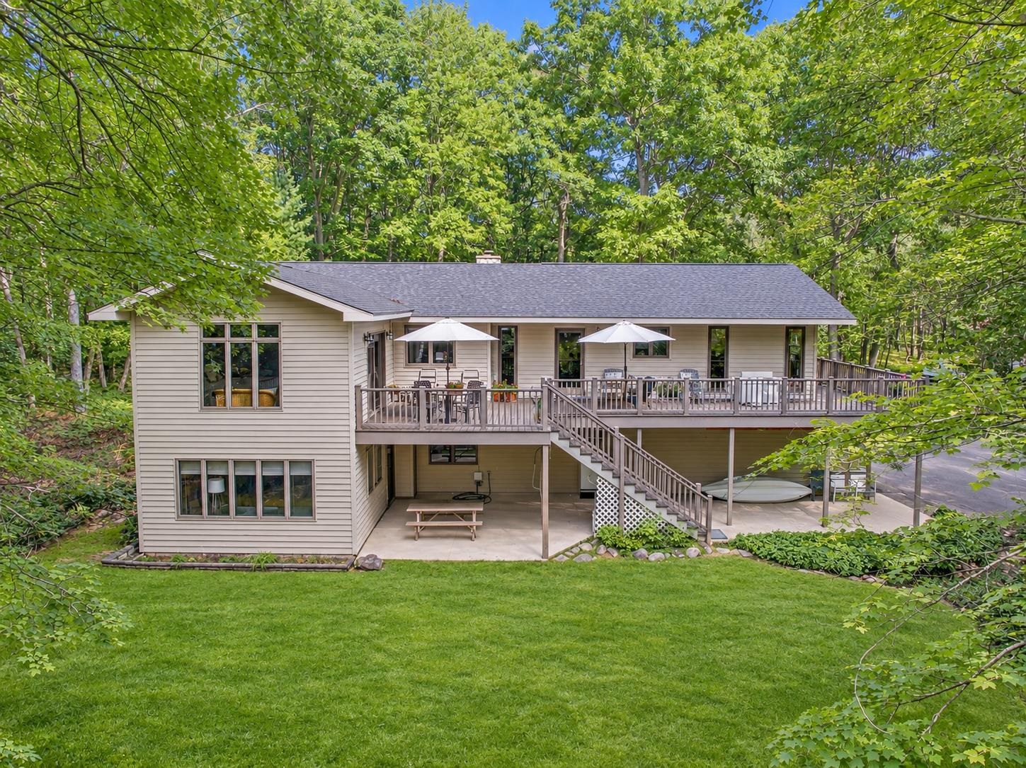 Photo 3 of Single family home for sale at 4954 Timber Lawn Ct, Cadillac, MI 49601 | MLS# 78080073579 | Listing updated on 2026-09-17