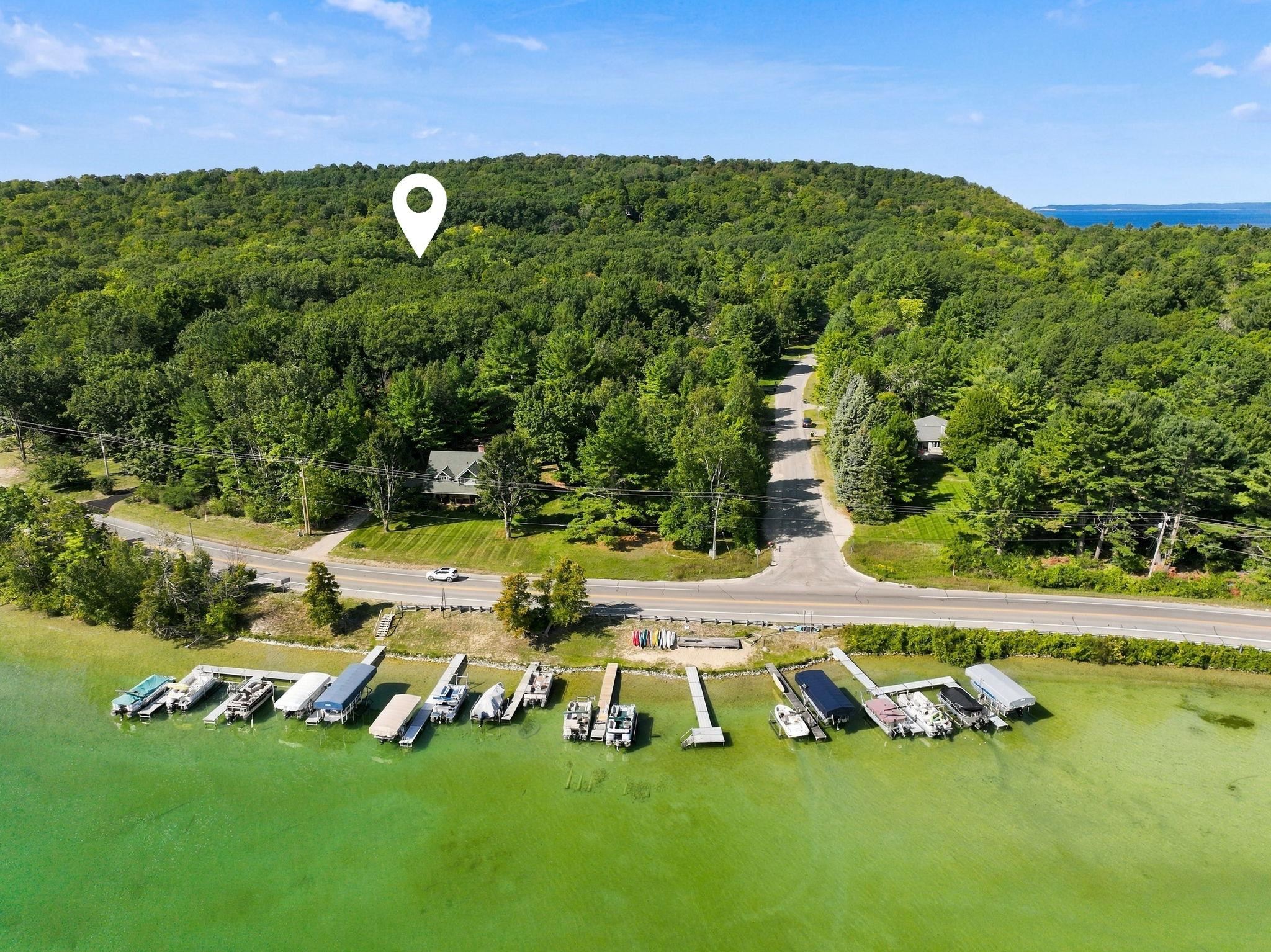 Photo 1 of Single family home for sale at 4005 E Oxford Dr, Leland, MI 49654 | MLS# 78080073608 | Listing updated on 2026-09-19