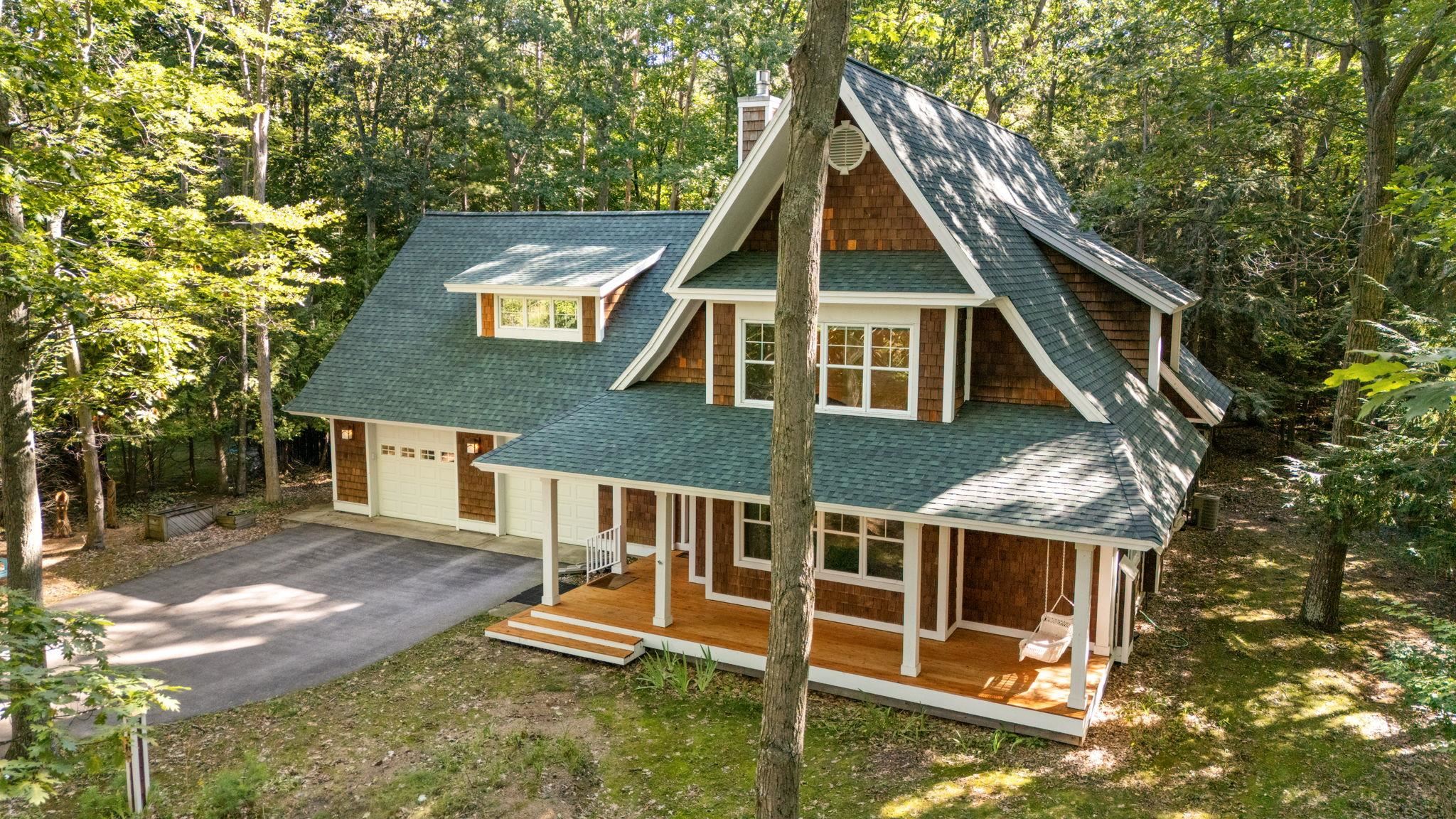 Photo 3 of Single family home for sale at 7380 Deepwater Point, Williamsburg, MI 49690 | MLS# 78080073621 | Listing updated on 2026-09-17
