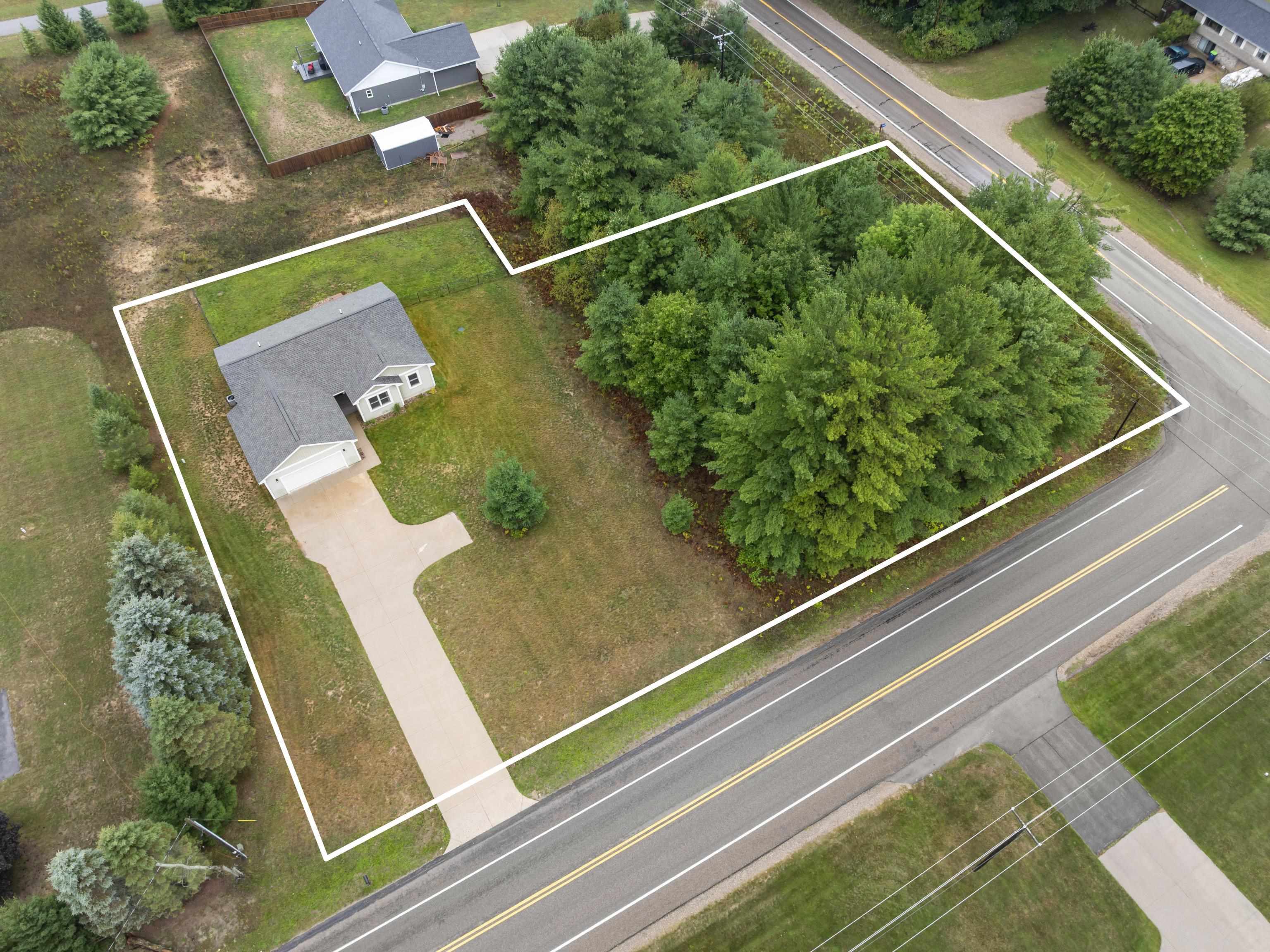 Photo 3 of Single family home for sale at 4971 Church Rd, Traverse City, MI 49685 | MLS# 78080073622 | Listing updated on 2026-09-17