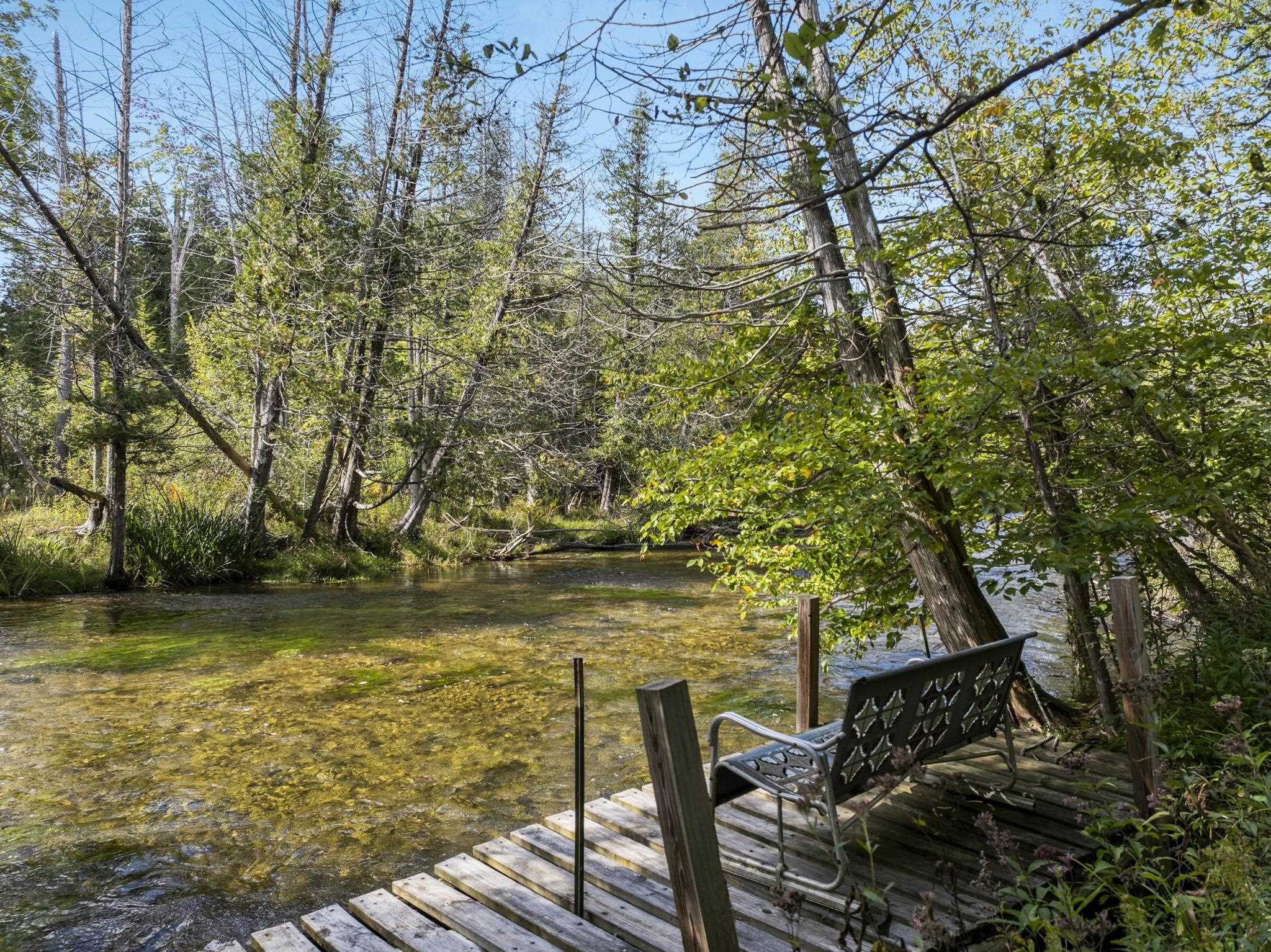 Photo 2 of Single family home for sale at 14331 Honor Hwy, Beulah, MI 49617 | MLS# 78080073629 | Listing updated on 2026-09-17