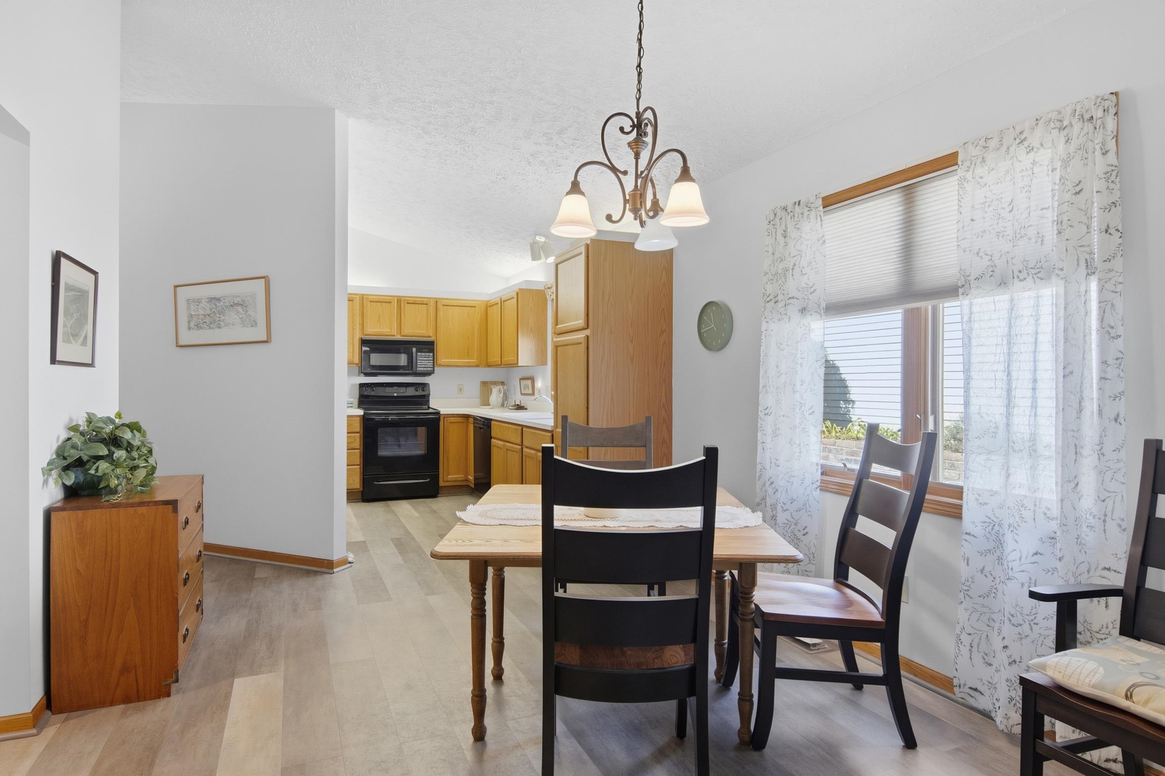 Photo 3 of Condo for sale at 1052 Hemingway Ln, Traverse City, MI 49686 | MLS# 78080073637 | Listing updated on 2026-09-17