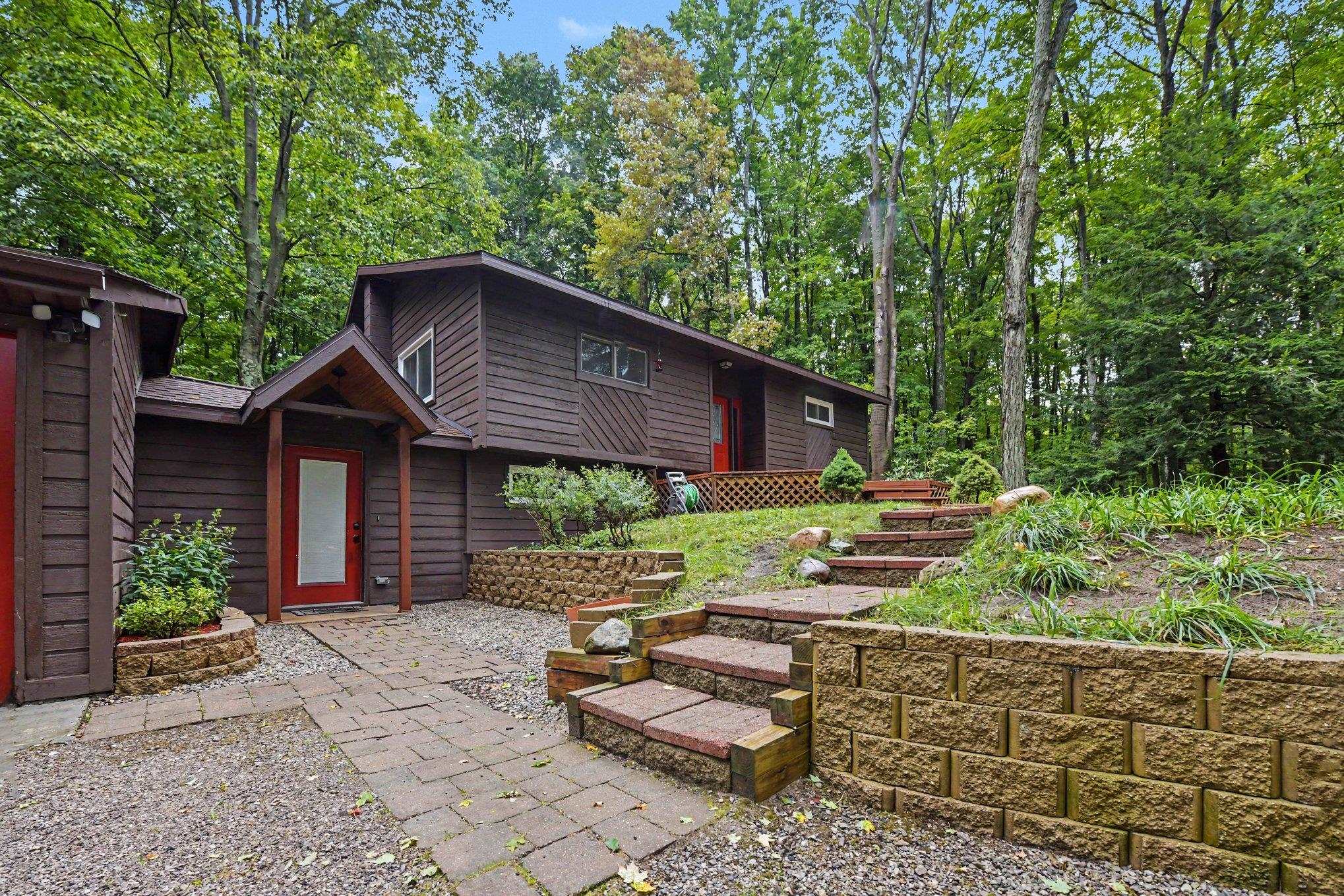 Photo 2 of Single family home for sale at 19430 Cedar Run Rd, Traverse City, MI 49684 | MLS# 78080073645 | Listing updated on 2026-09-20