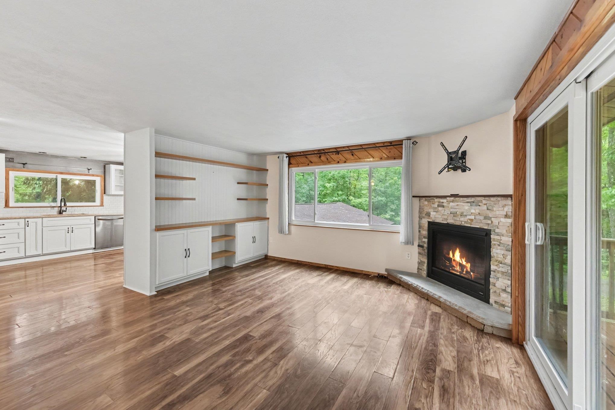 Photo 3 of Single family home for sale at 19430 Cedar Run Rd, Traverse City, MI 49684 | MLS# 78080073645 | Listing updated on 2026-09-20